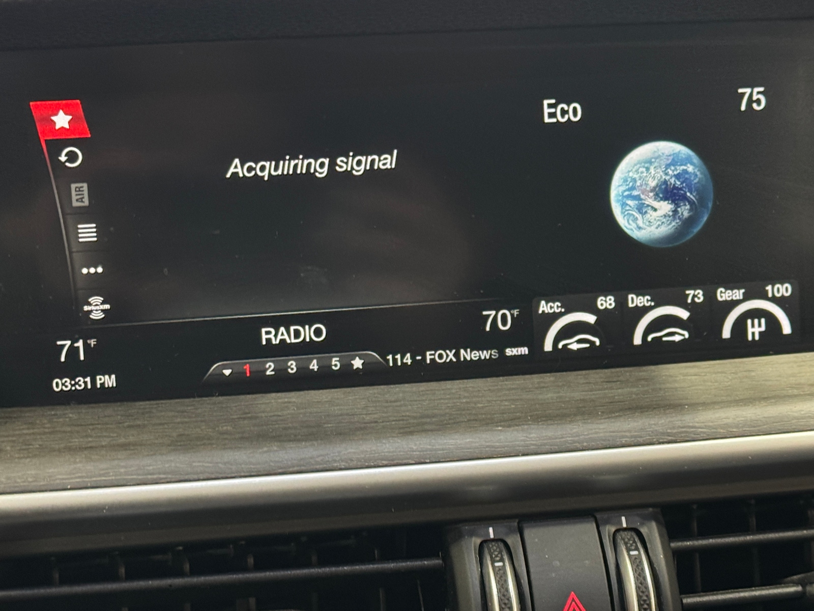 Thumbnail: 2019 Alfa Romeo Stelvio - 3