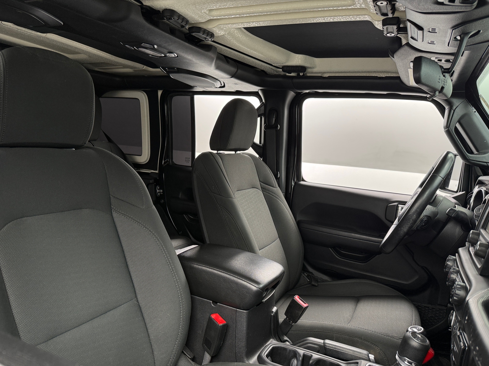 Thumbnail: 2019 Jeep Wrangler - 2