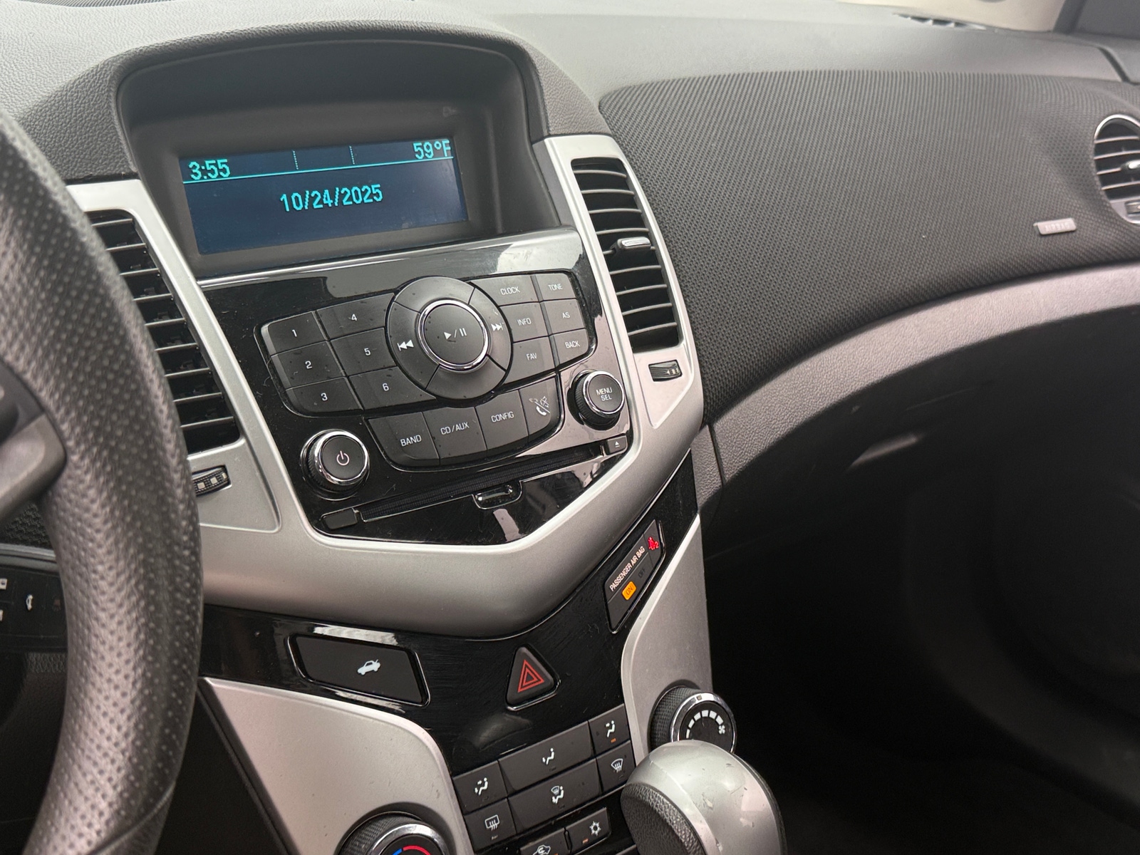 Thumbnail: 2016 Chevrolet Cruze - 4