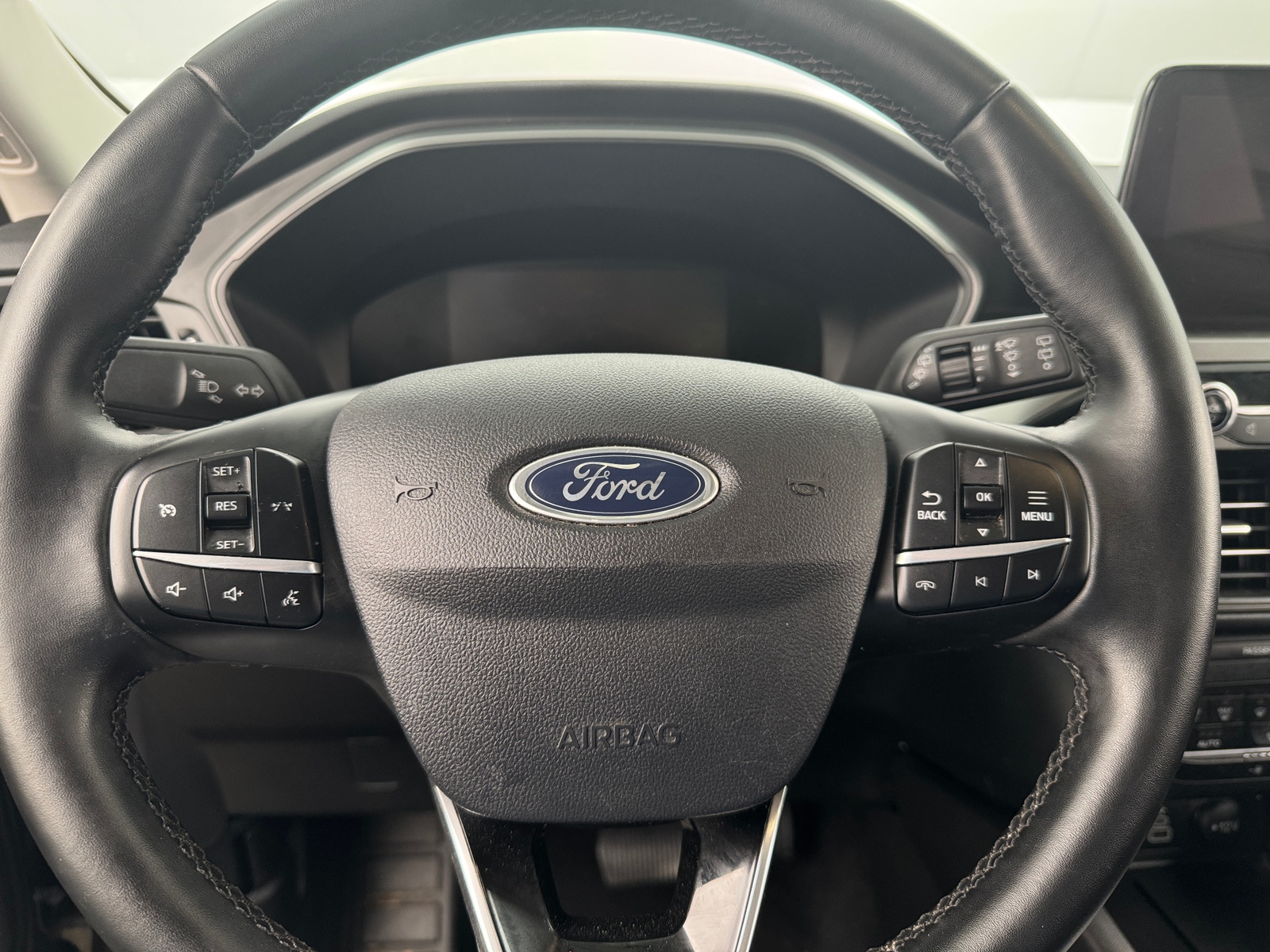 Thumbnail: 2024 Ford Escape - 5