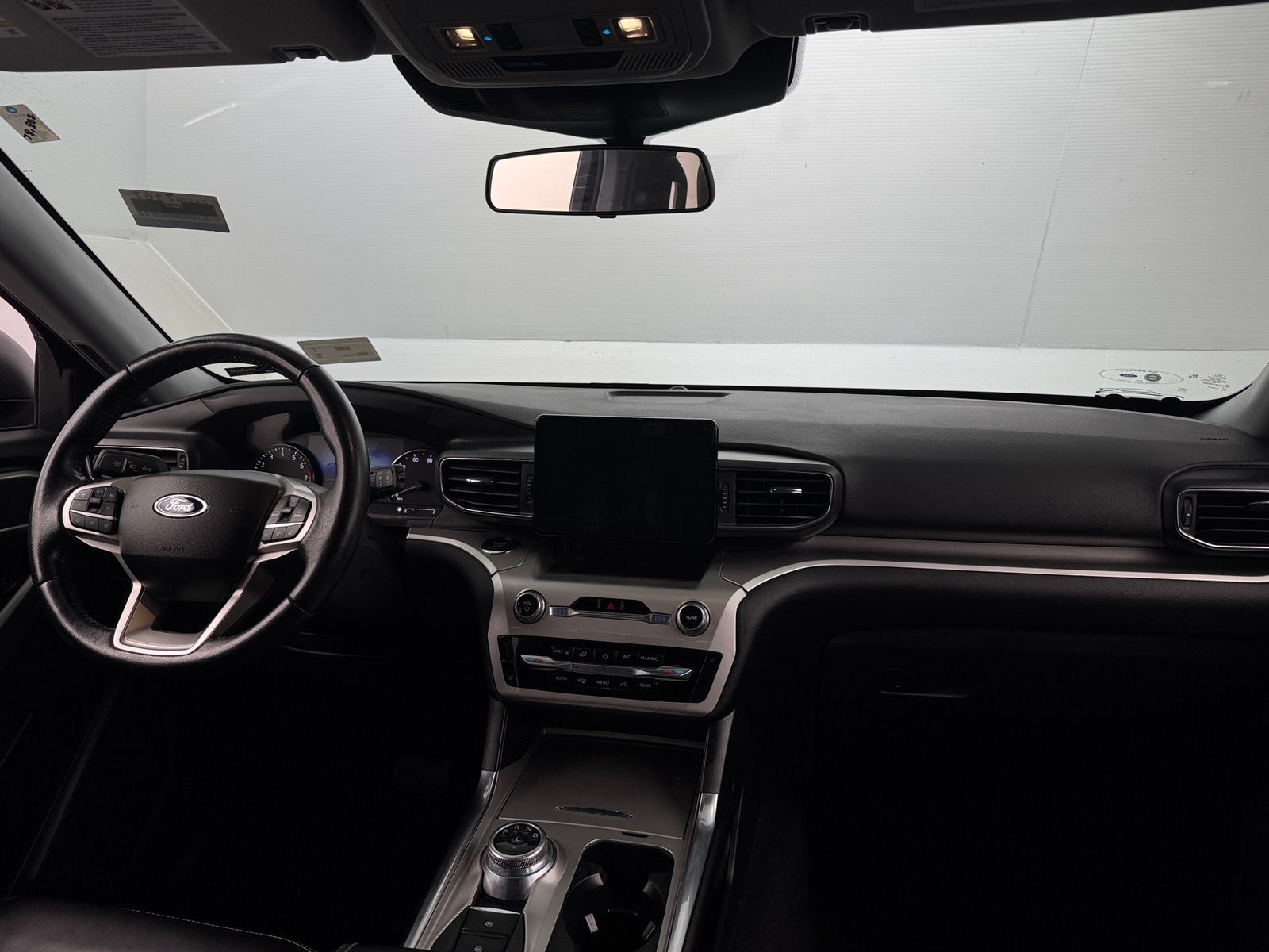 Thumbnail: 2022 Ford Explorer - 2