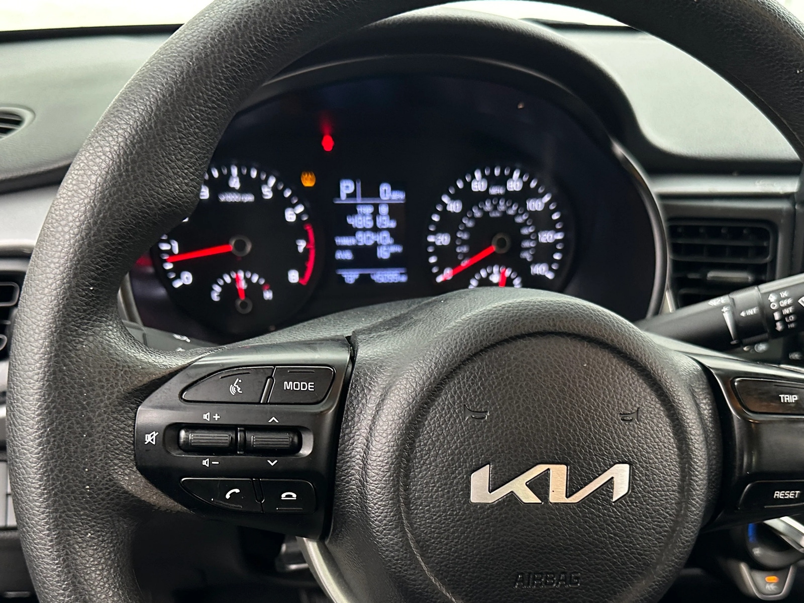 Thumbnail: 2023 Kia Rio - 5