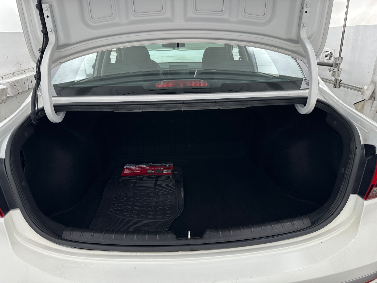 Thumbnail: 2023 Kia Rio - 7