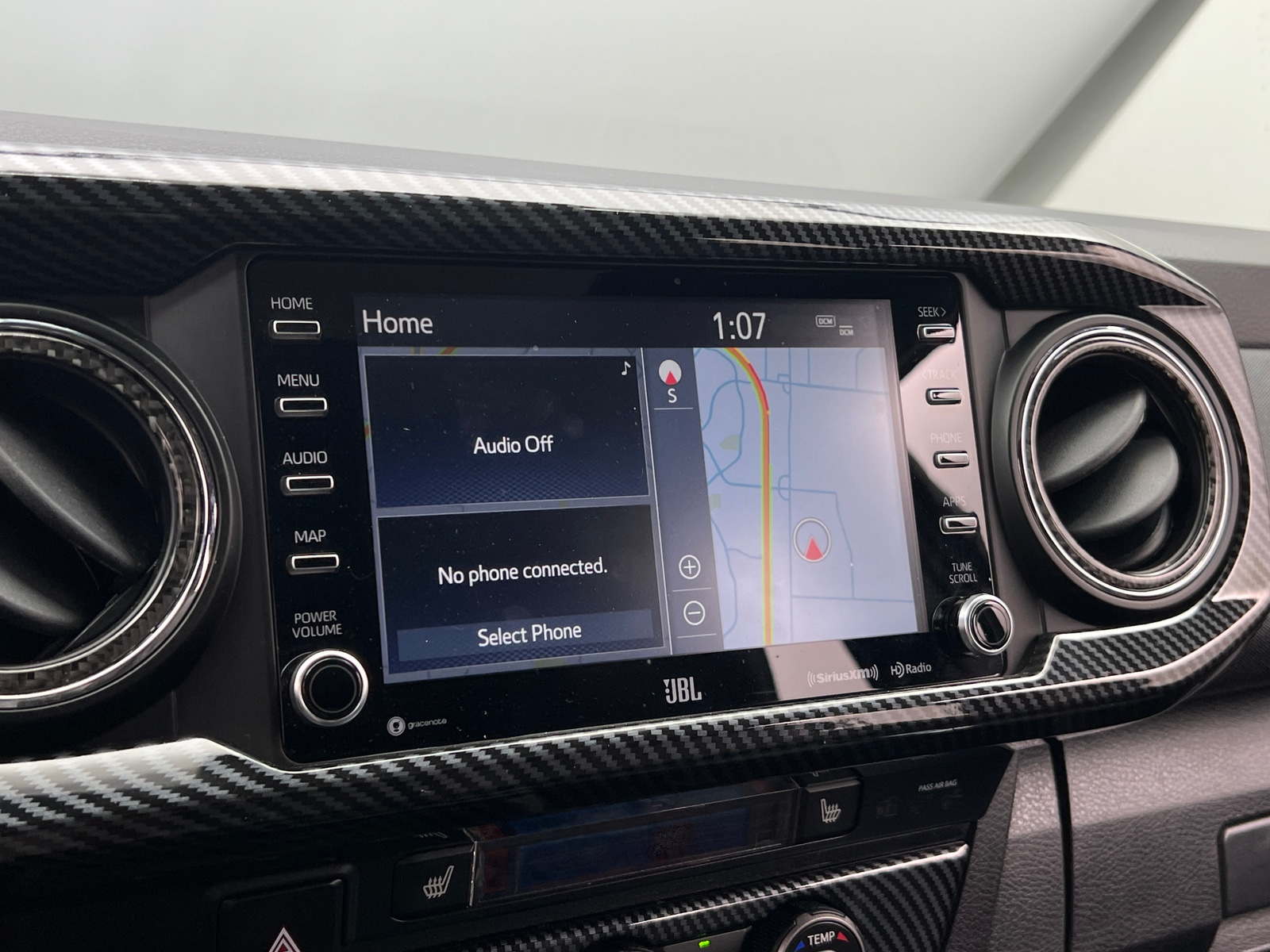 Thumbnail: 2020 Toyota Tacoma - 3