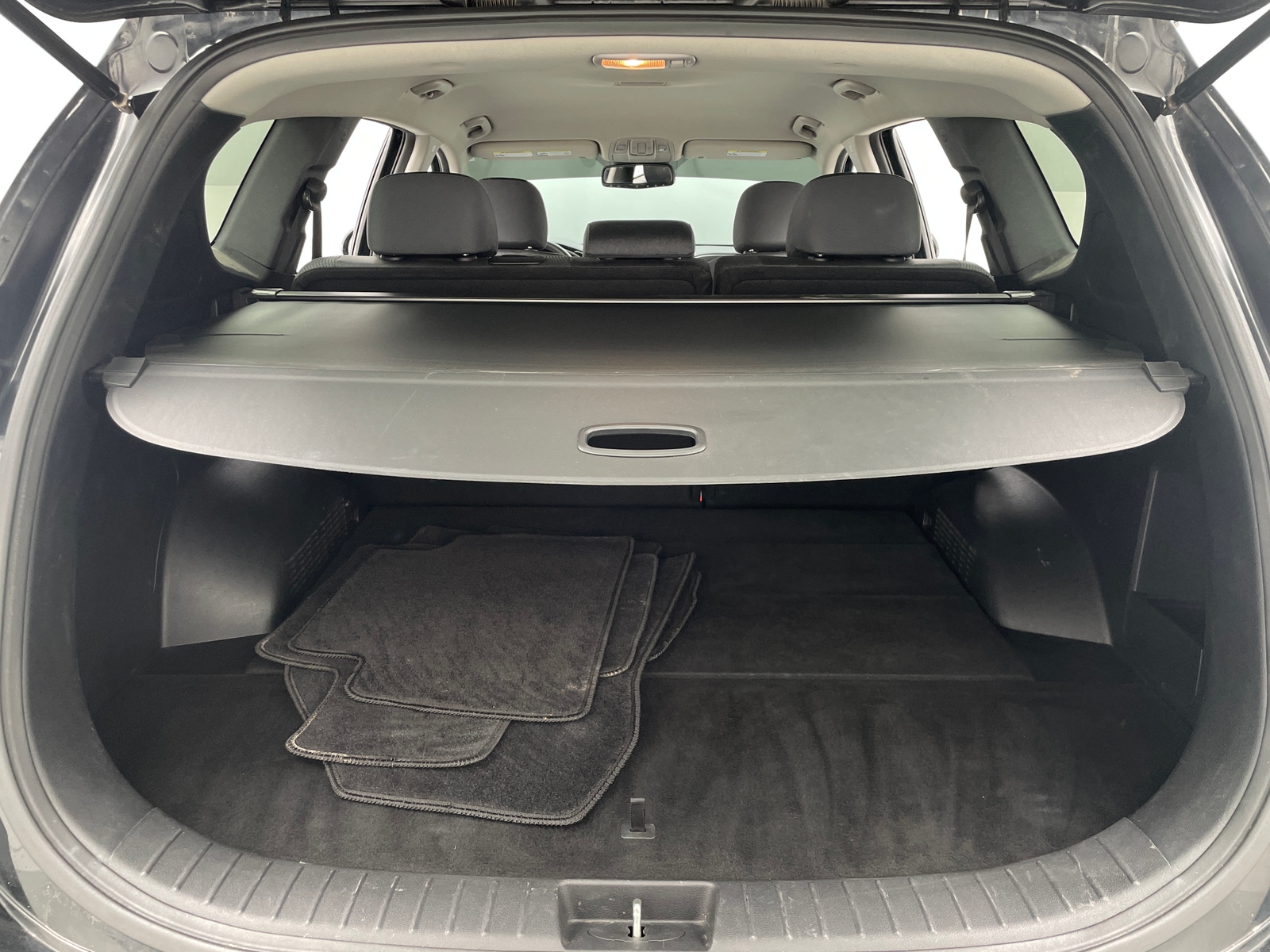 Thumbnail: 2020 Hyundai Santa Fe - 7