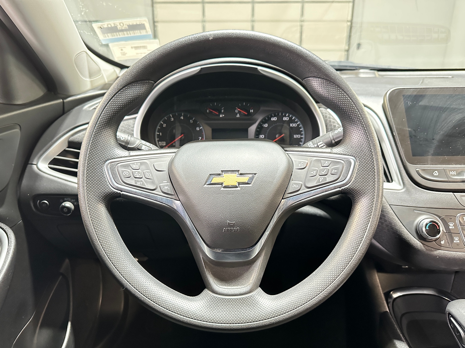 Thumbnail: 2024 Chevrolet Malibu - 5