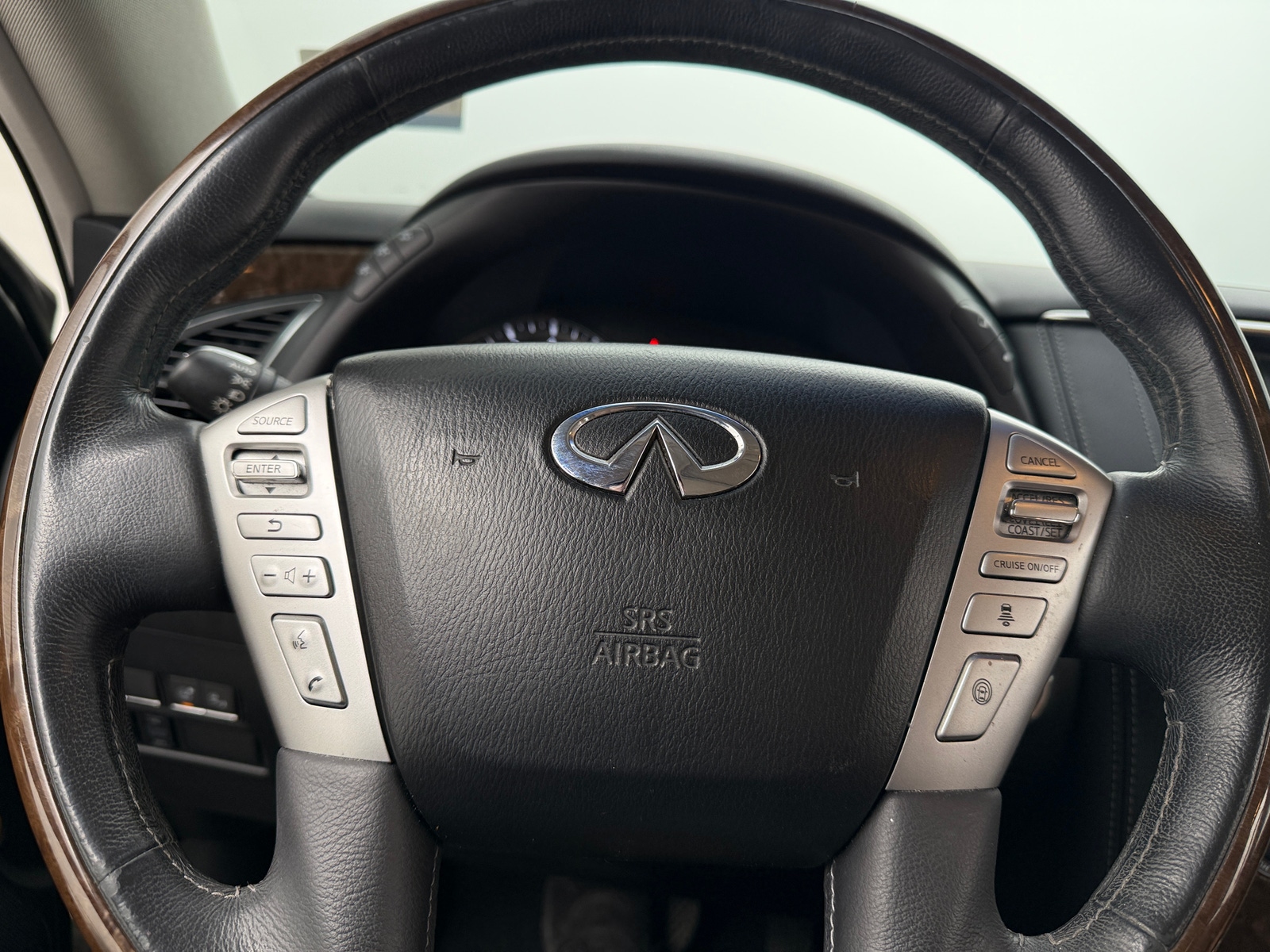 Thumbnail: 2016 INFINITI QX80 - 4