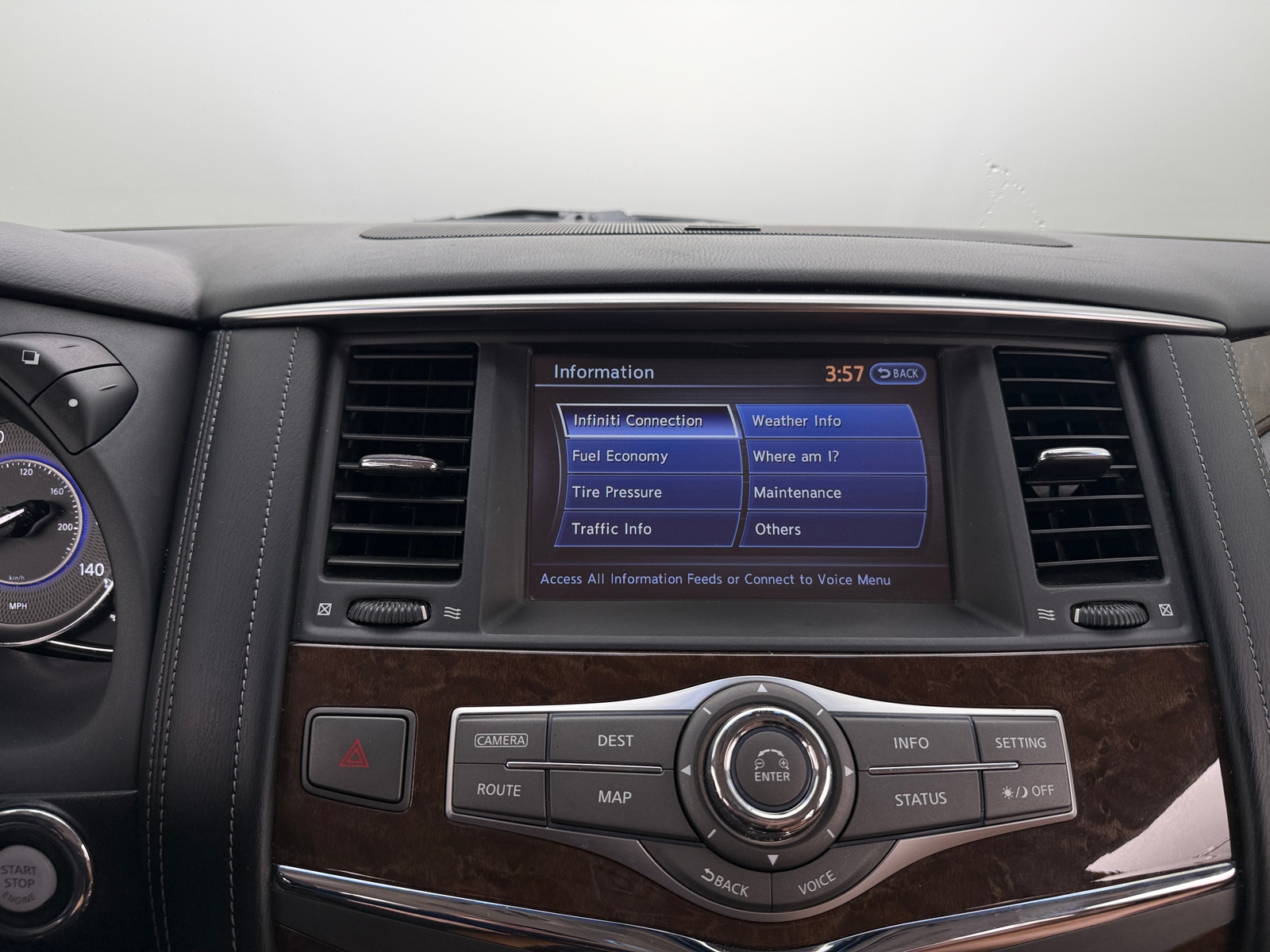 Thumbnail: 2016 INFINITI QX80 - 3