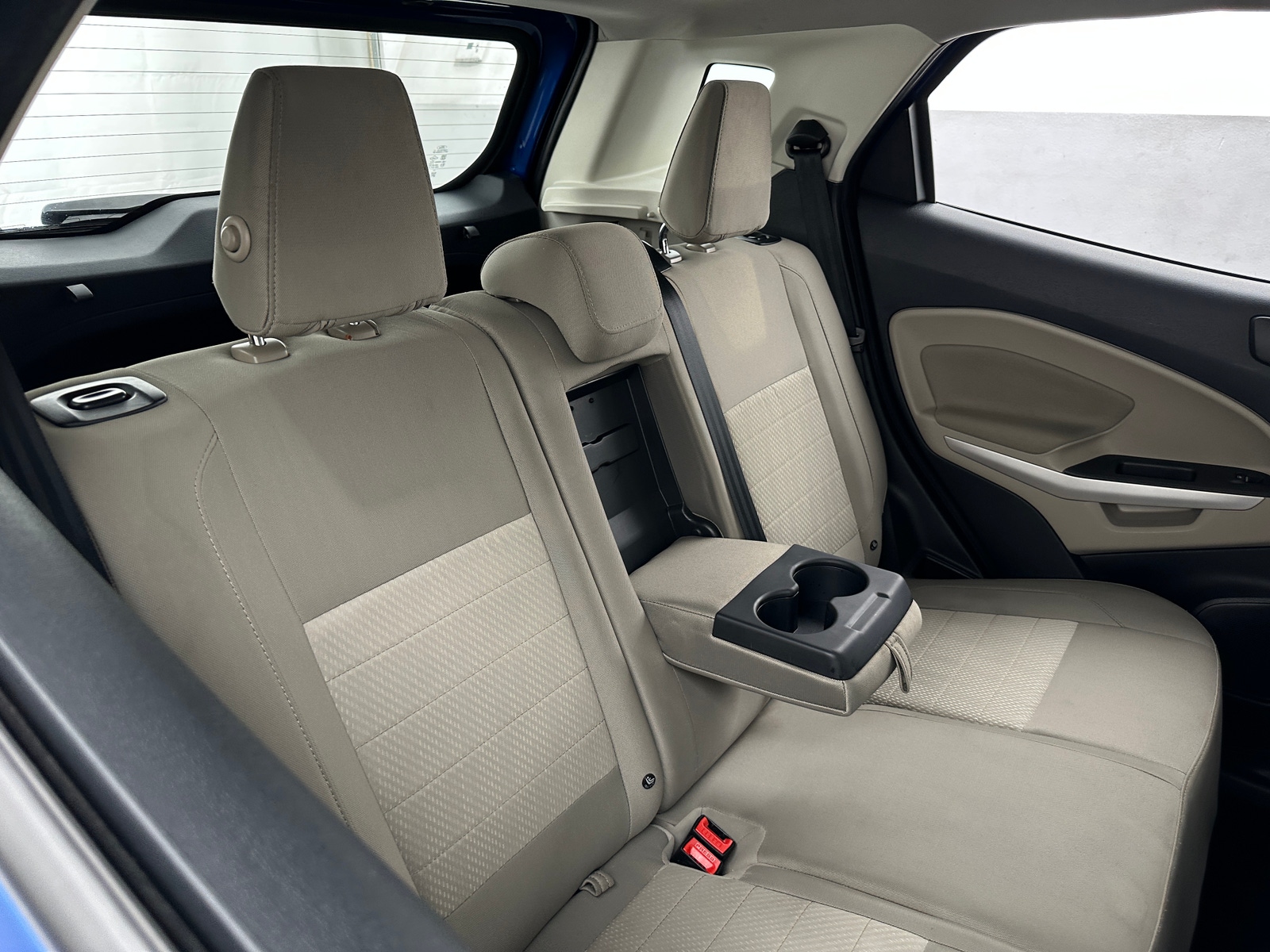 Thumbnail: 2021 Ford EcoSport - 6