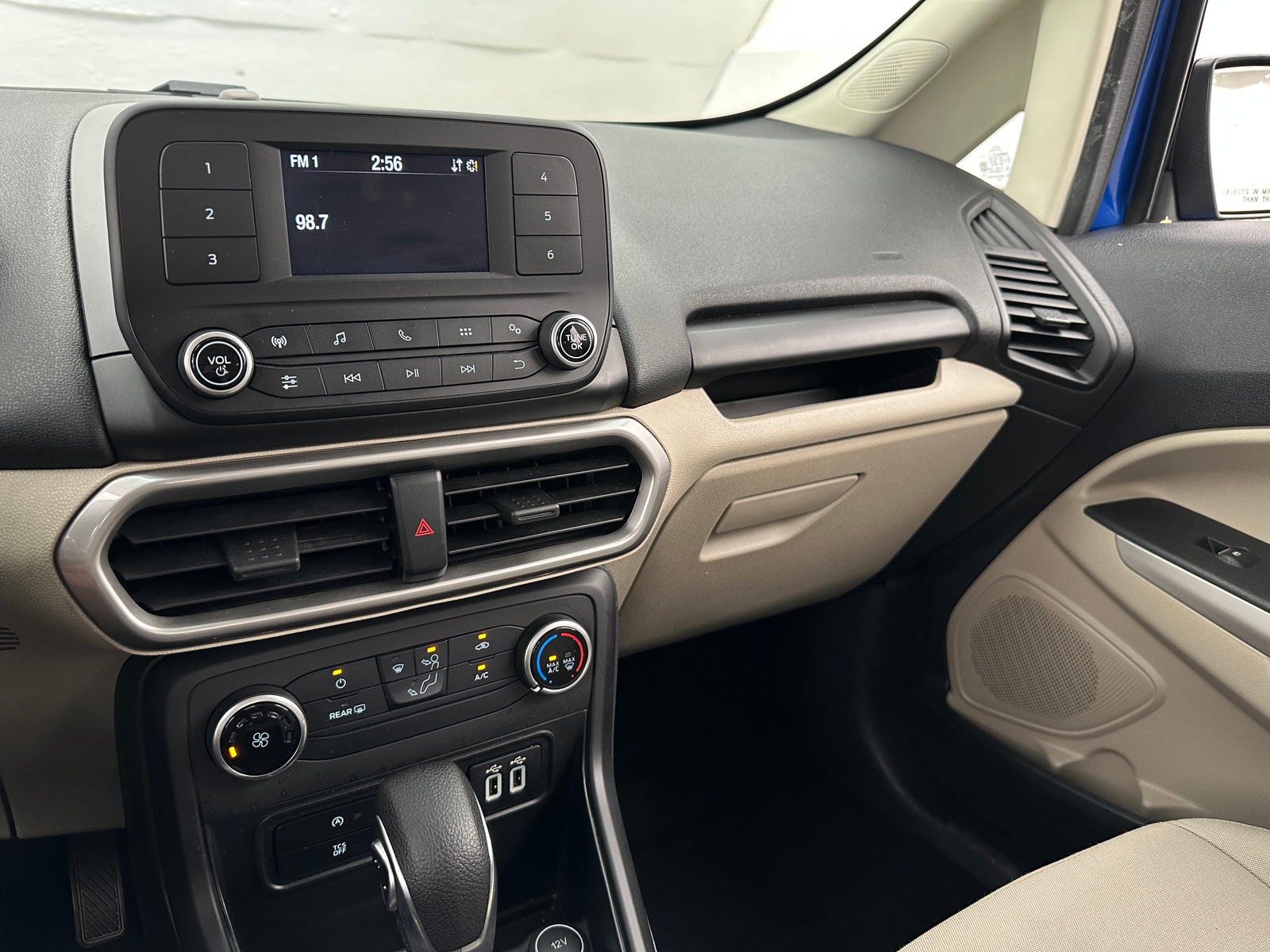 Thumbnail: 2021 Ford EcoSport - 4