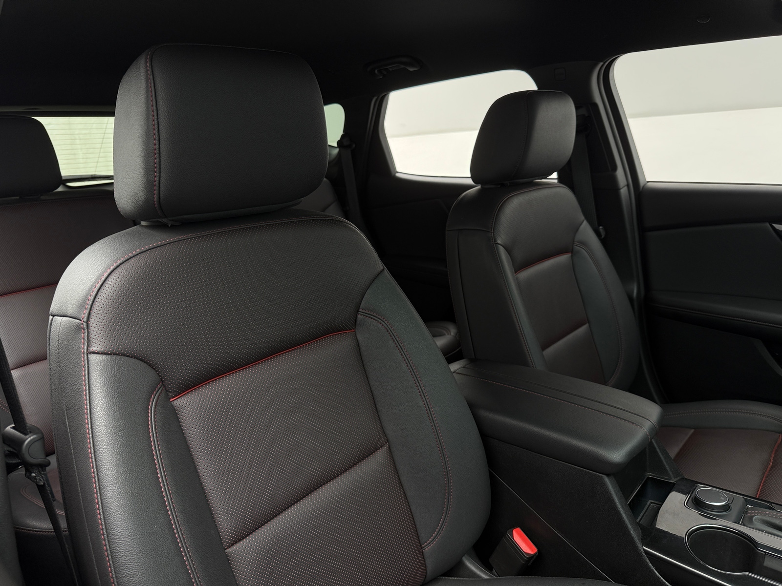 Thumbnail: 2025 Chevrolet Blazer - 2