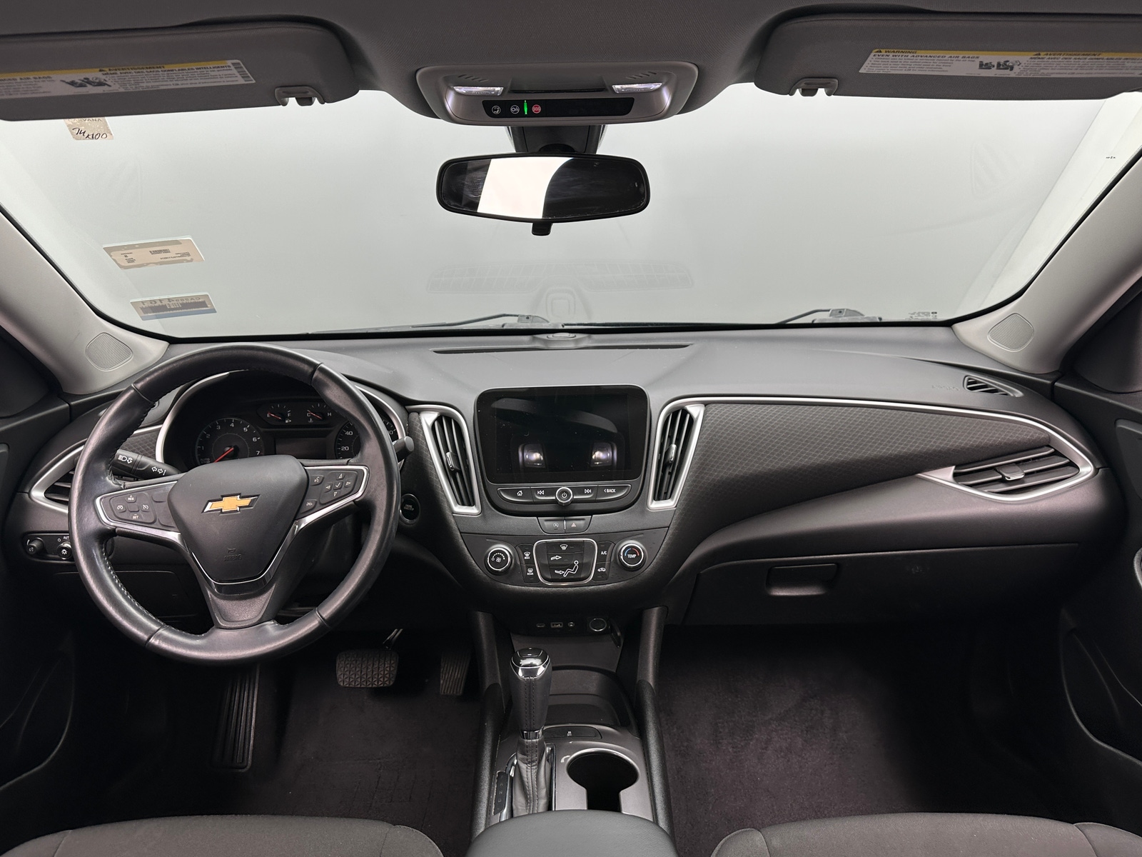 Thumbnail: 2020 Chevrolet Malibu - 3