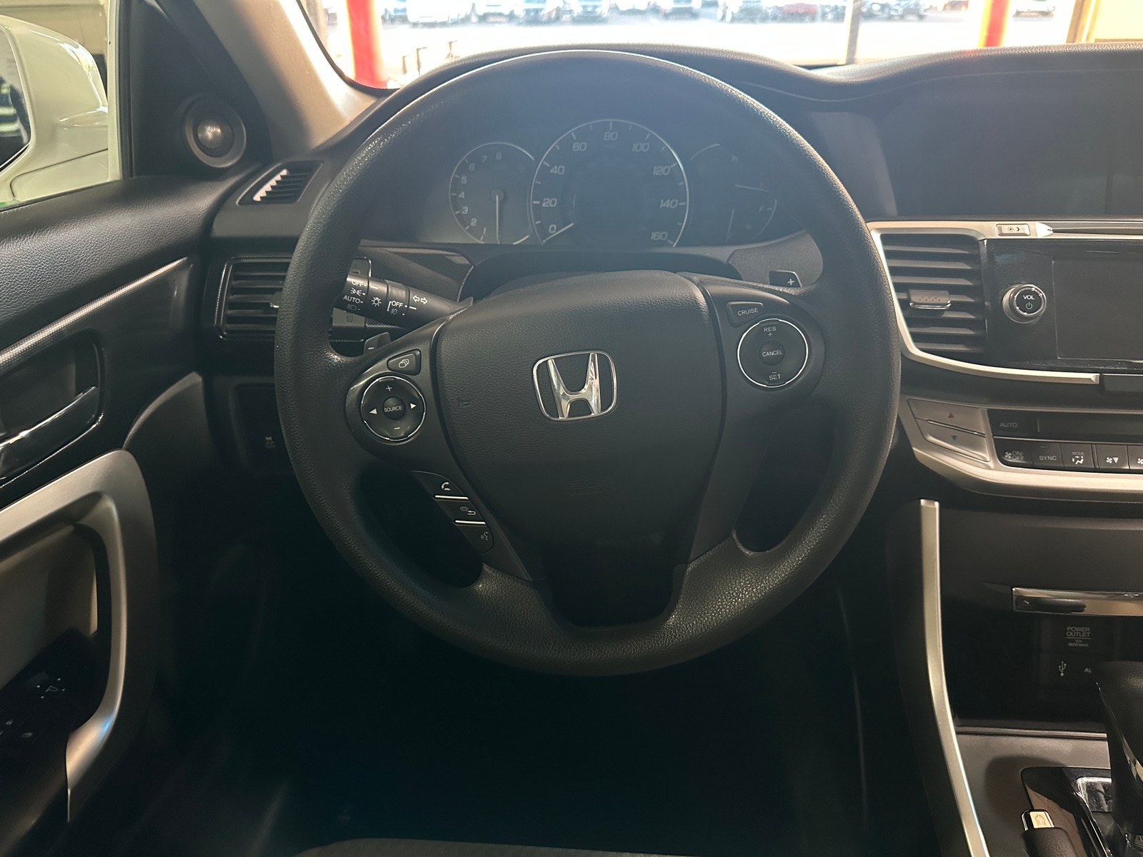 Thumbnail: 2015 Honda Accord - 4