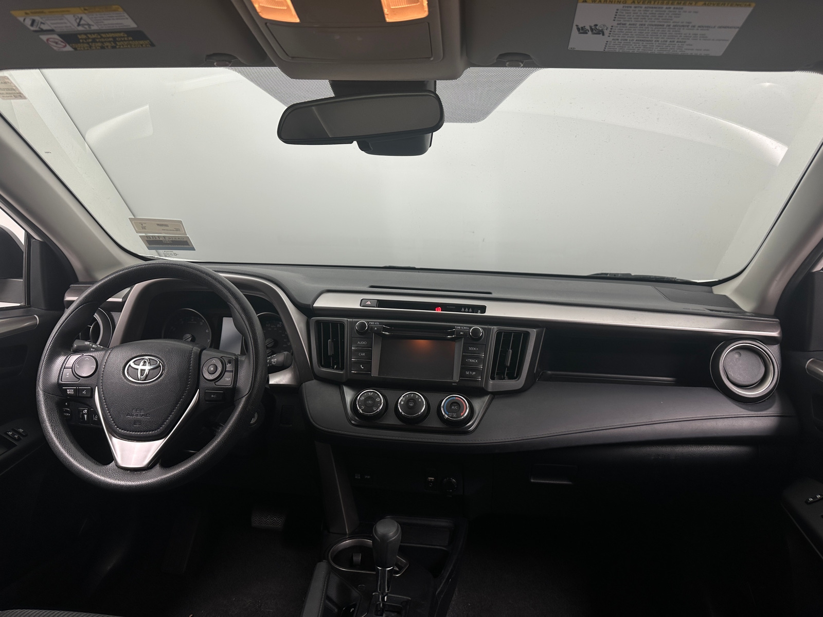 Thumbnail: 2018 Toyota RAV4 - 3