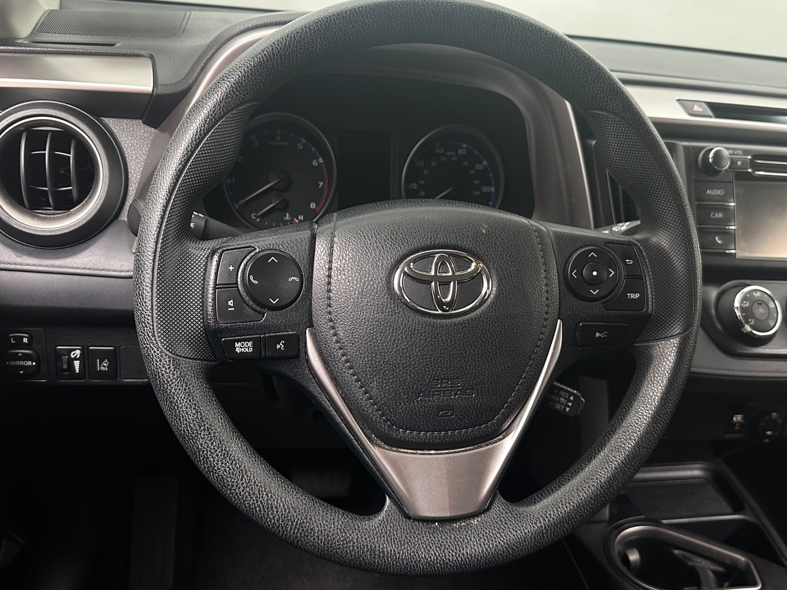 Thumbnail: 2018 Toyota RAV4 - 5