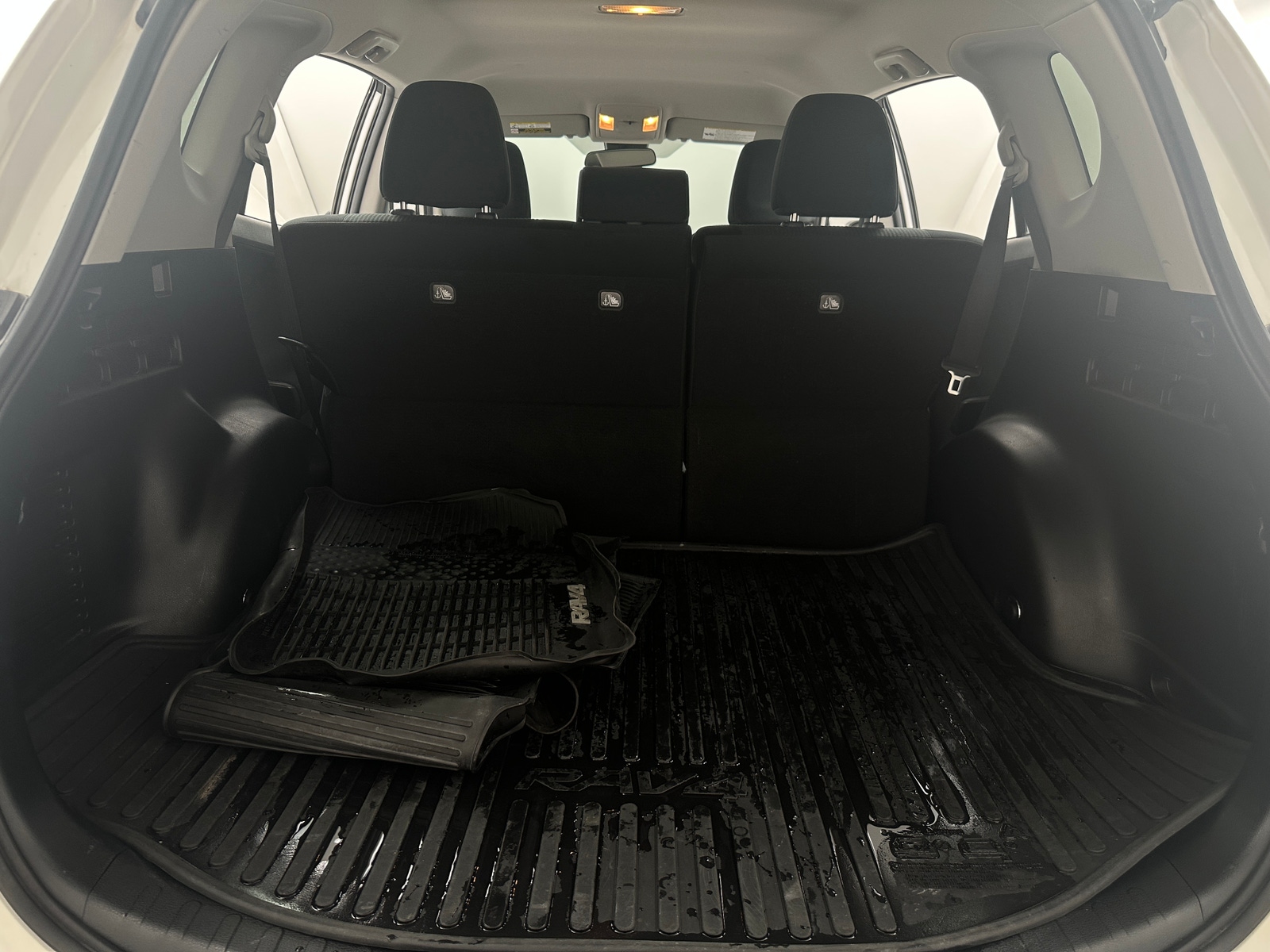 Thumbnail: 2018 Toyota RAV4 - 7