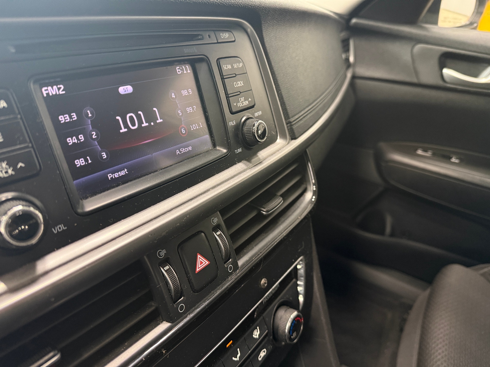 Thumbnail: 2016 Kia Optima - 4