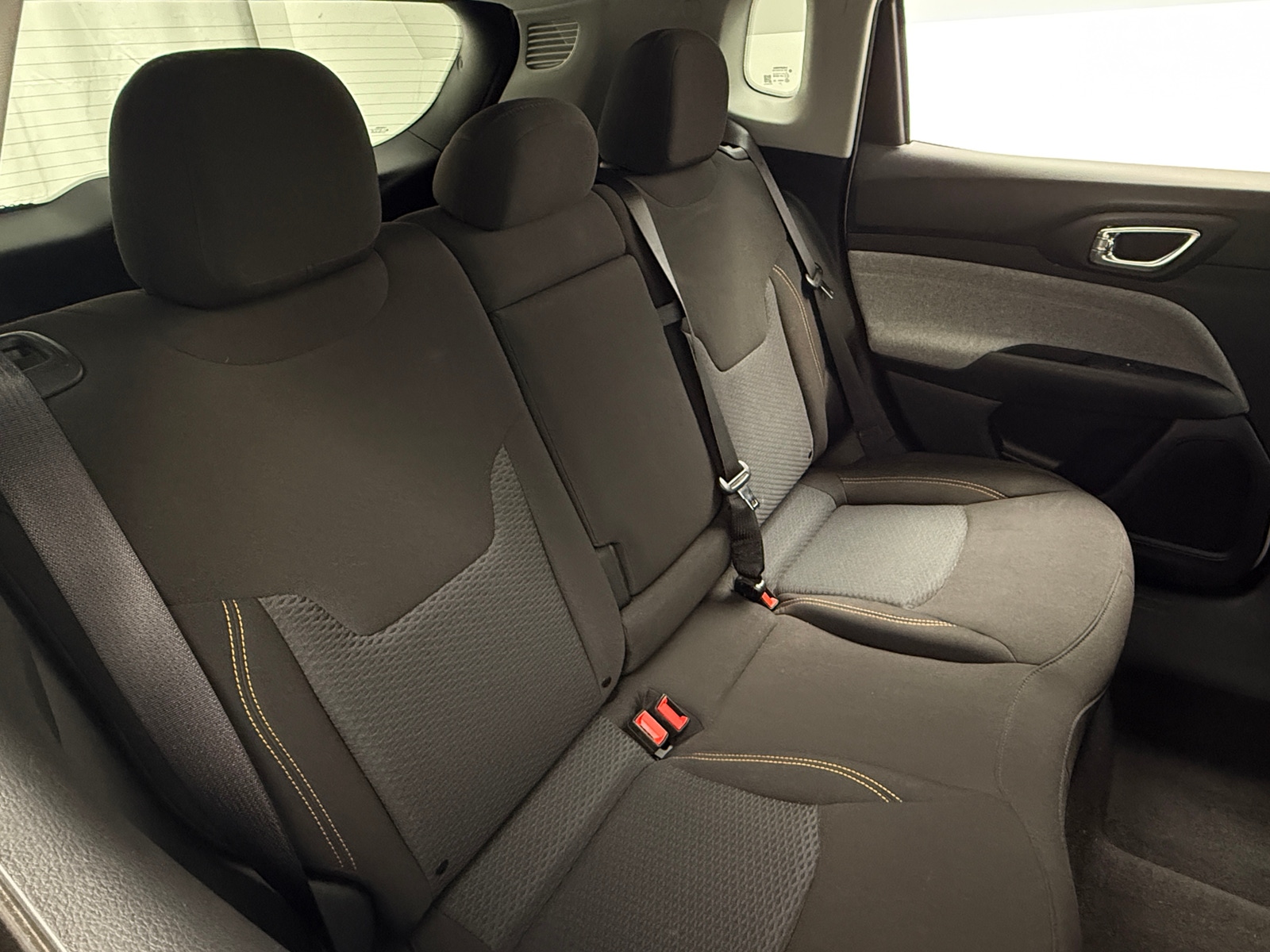 Thumbnail: 2022 Jeep Compass - 6