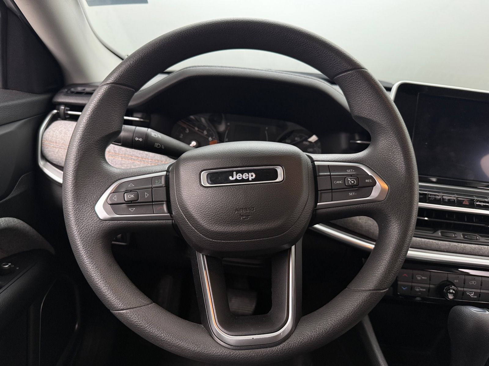 Thumbnail: 2022 Jeep Compass - 5