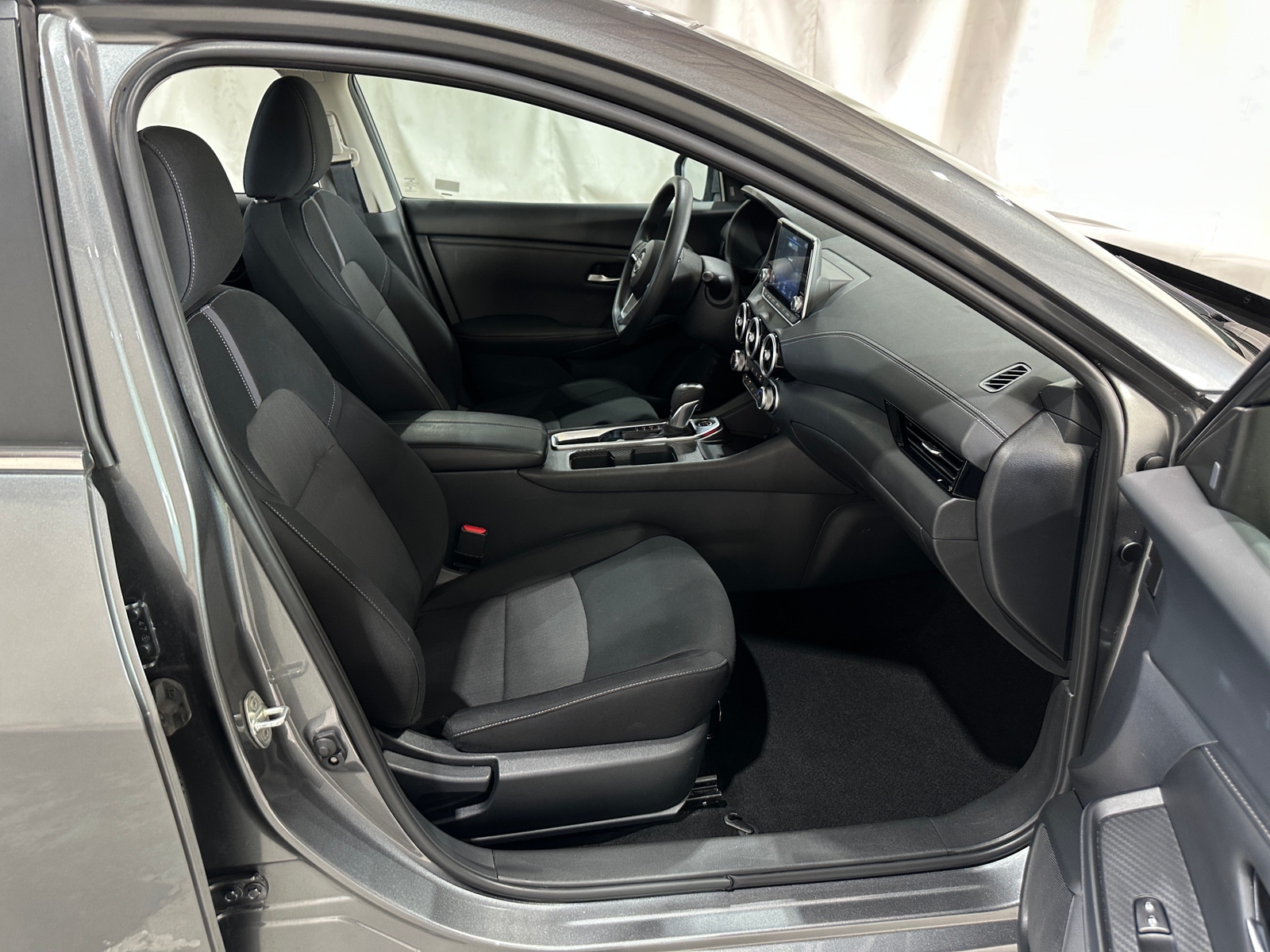 Thumbnail: 2025 Nissan Sentra - 2