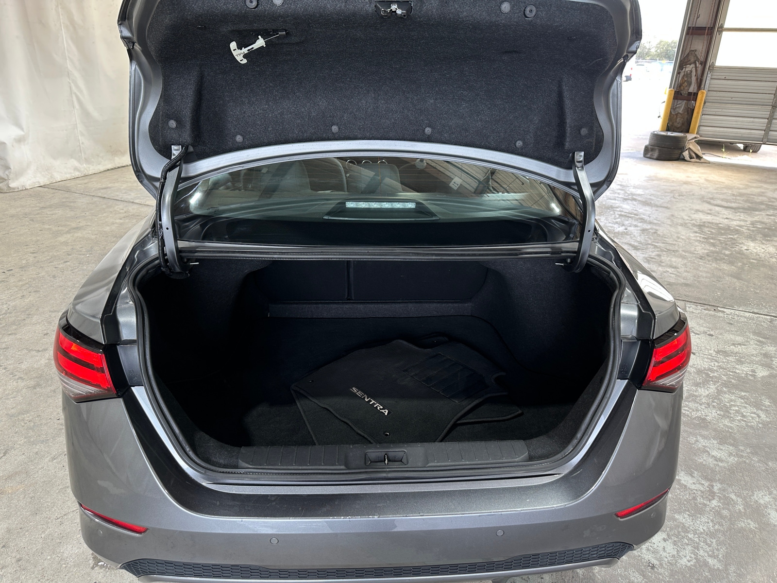 Thumbnail: 2025 Nissan Sentra - 7