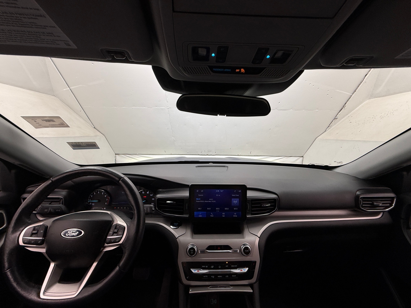 Thumbnail: 2023 Ford Explorer - 3