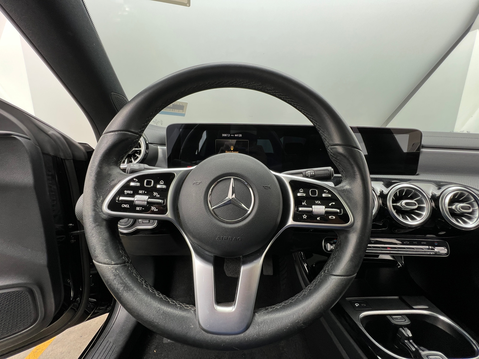 Thumbnail: 2021 Mercedes-Benz CLA - 3