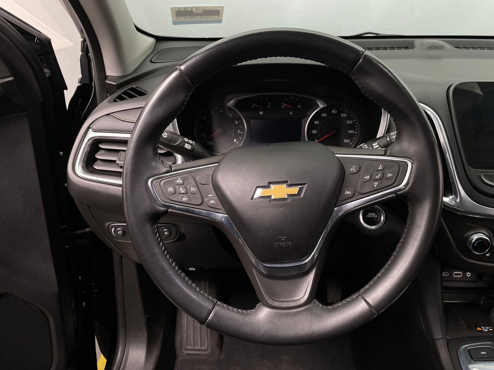 Thumbnail: 2021 Chevrolet Equinox - 4