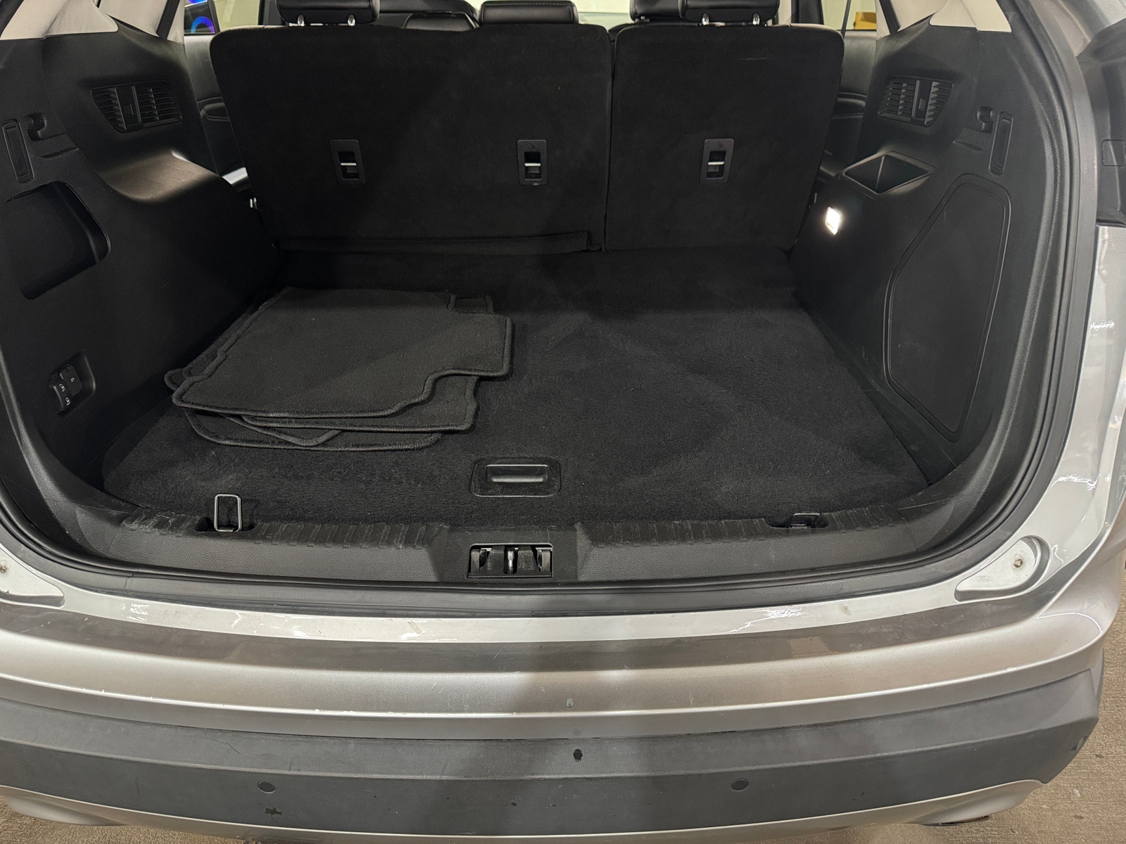 Thumbnail: 2022 Ford Edge - 6