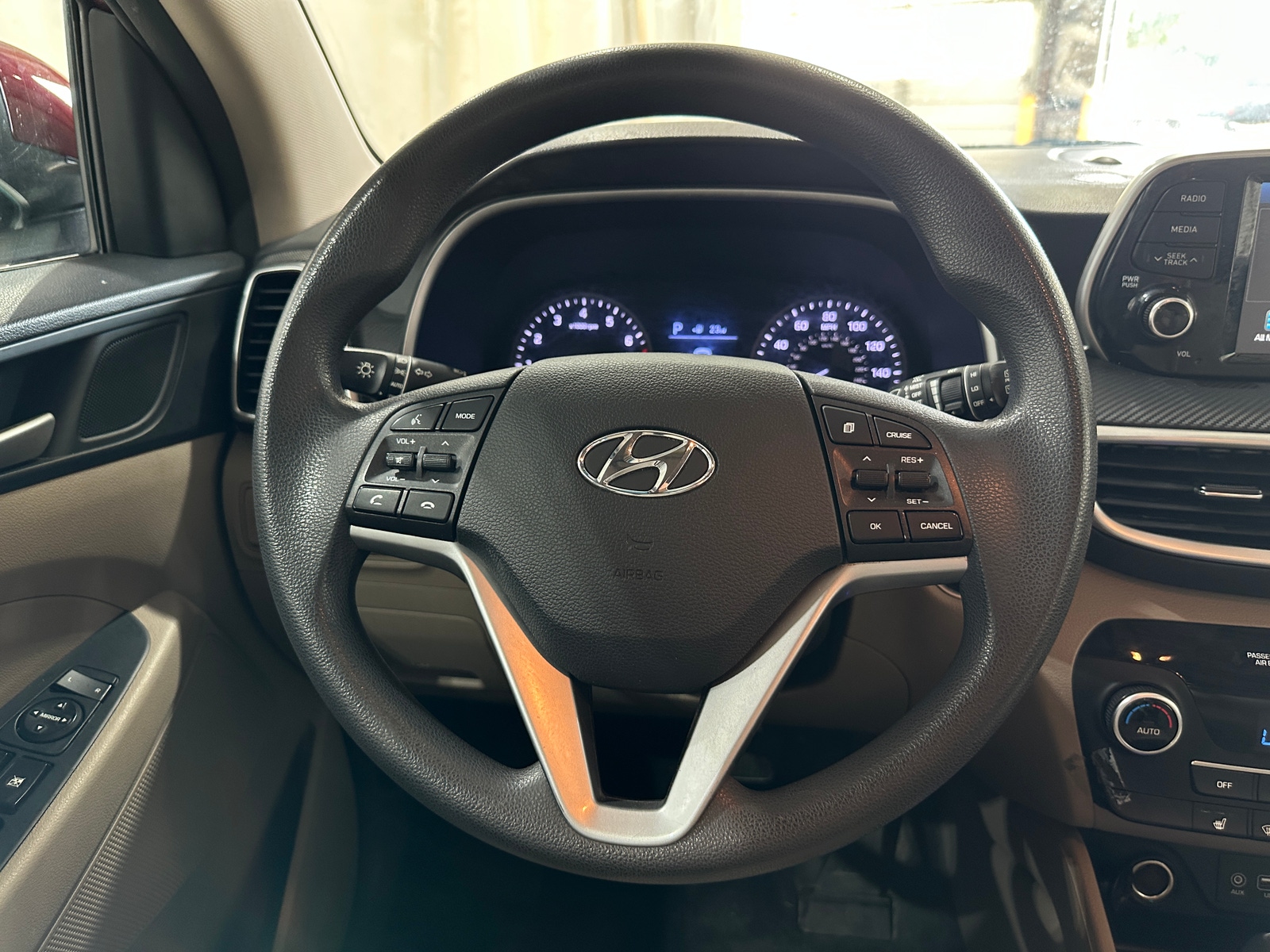 Thumbnail: 2020 Hyundai Tucson - 5