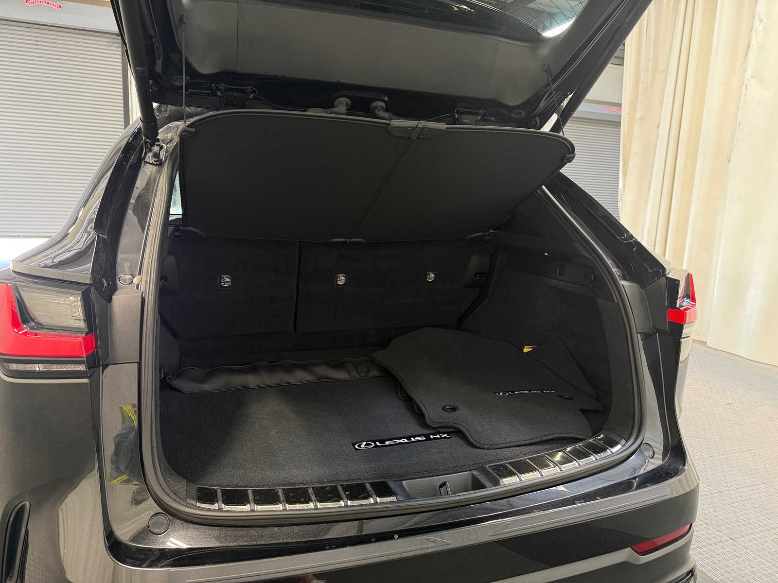 Thumbnail: 2024 Lexus NX - 6