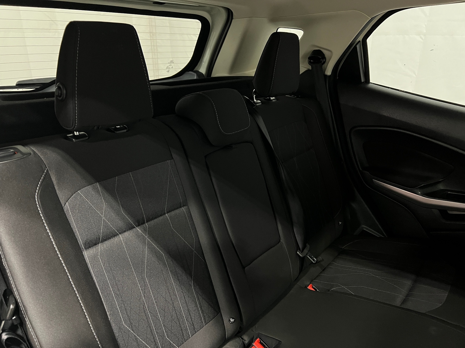 Thumbnail: 2019 Ford EcoSport - 6