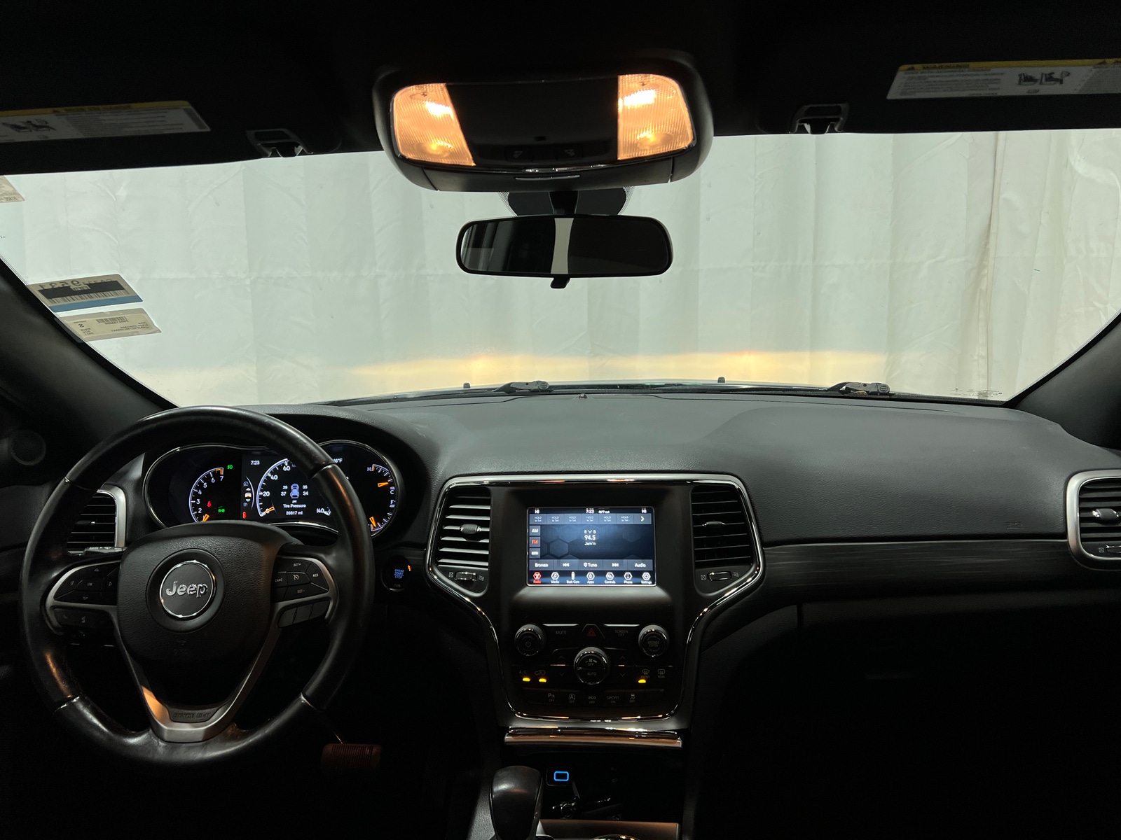 Thumbnail: 2021 Jeep Grand Cherokee - 3