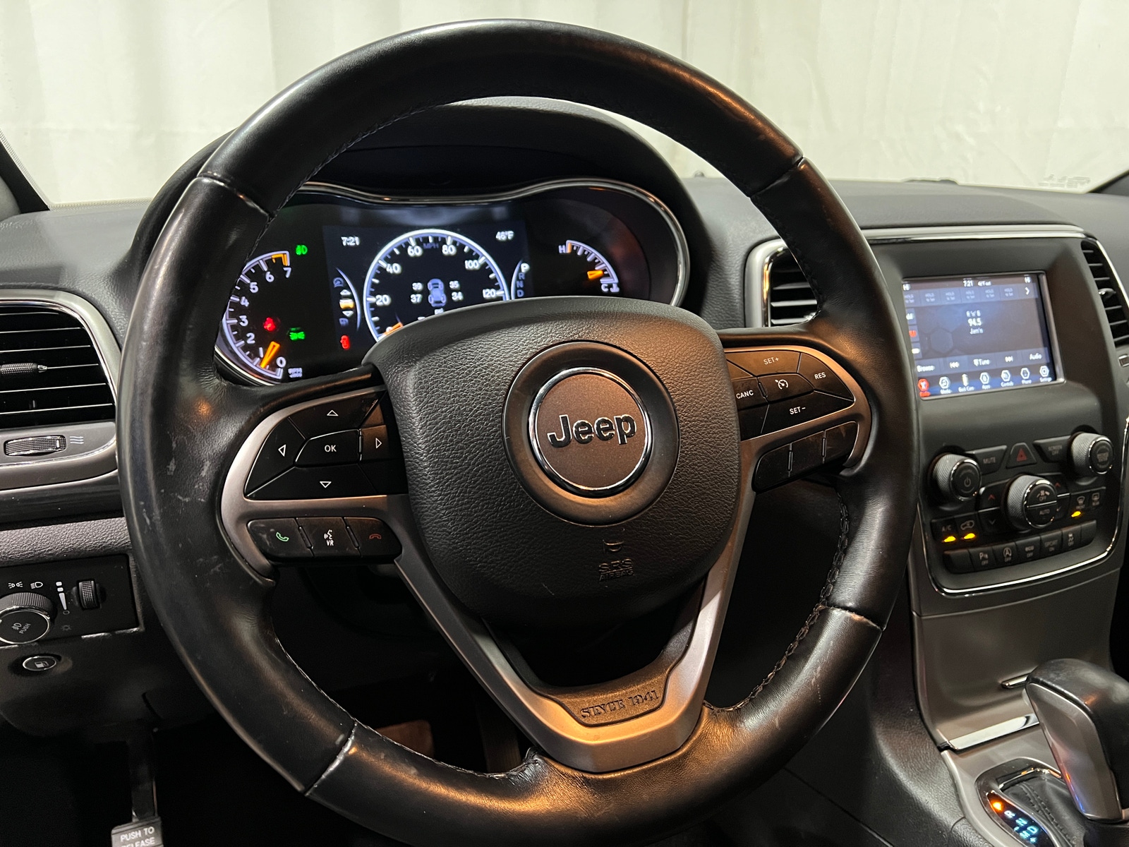 Thumbnail: 2021 Jeep Grand Cherokee - 5