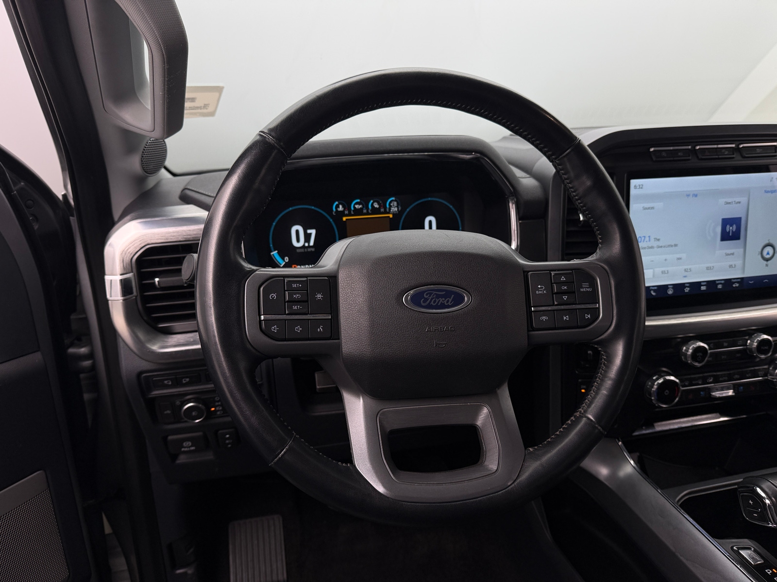 Thumbnail: 2022 Ford Econoline - 4