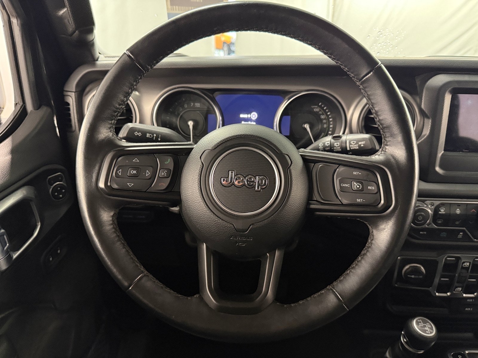 Thumbnail: 2023 Jeep Wrangler - 5