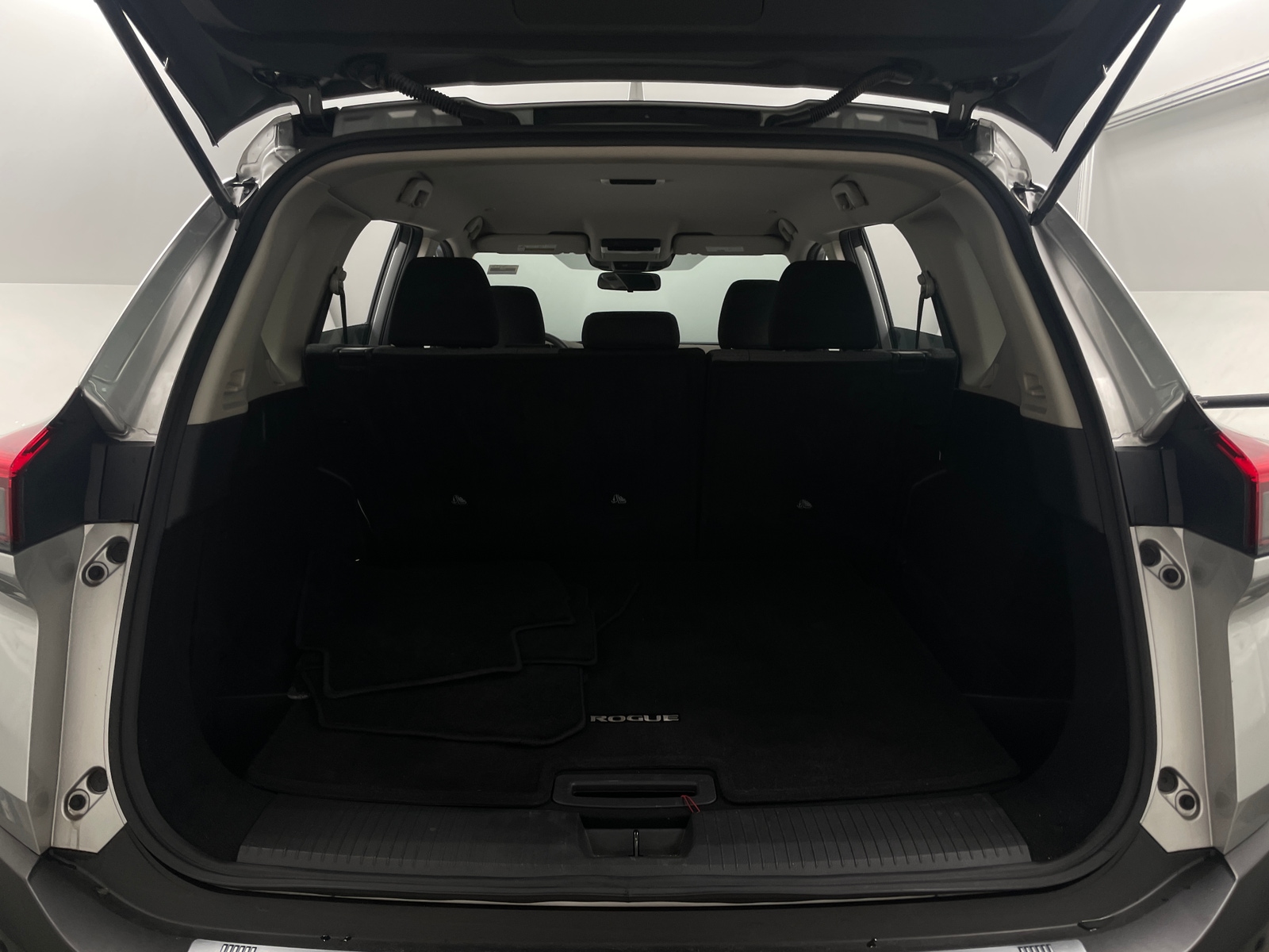 Thumbnail: 2023 Nissan Rogue - 7