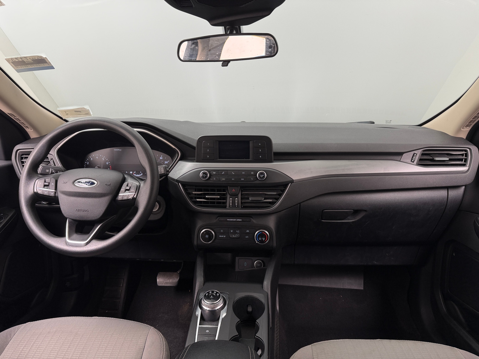 Thumbnail: 2020 Ford Escape - 3