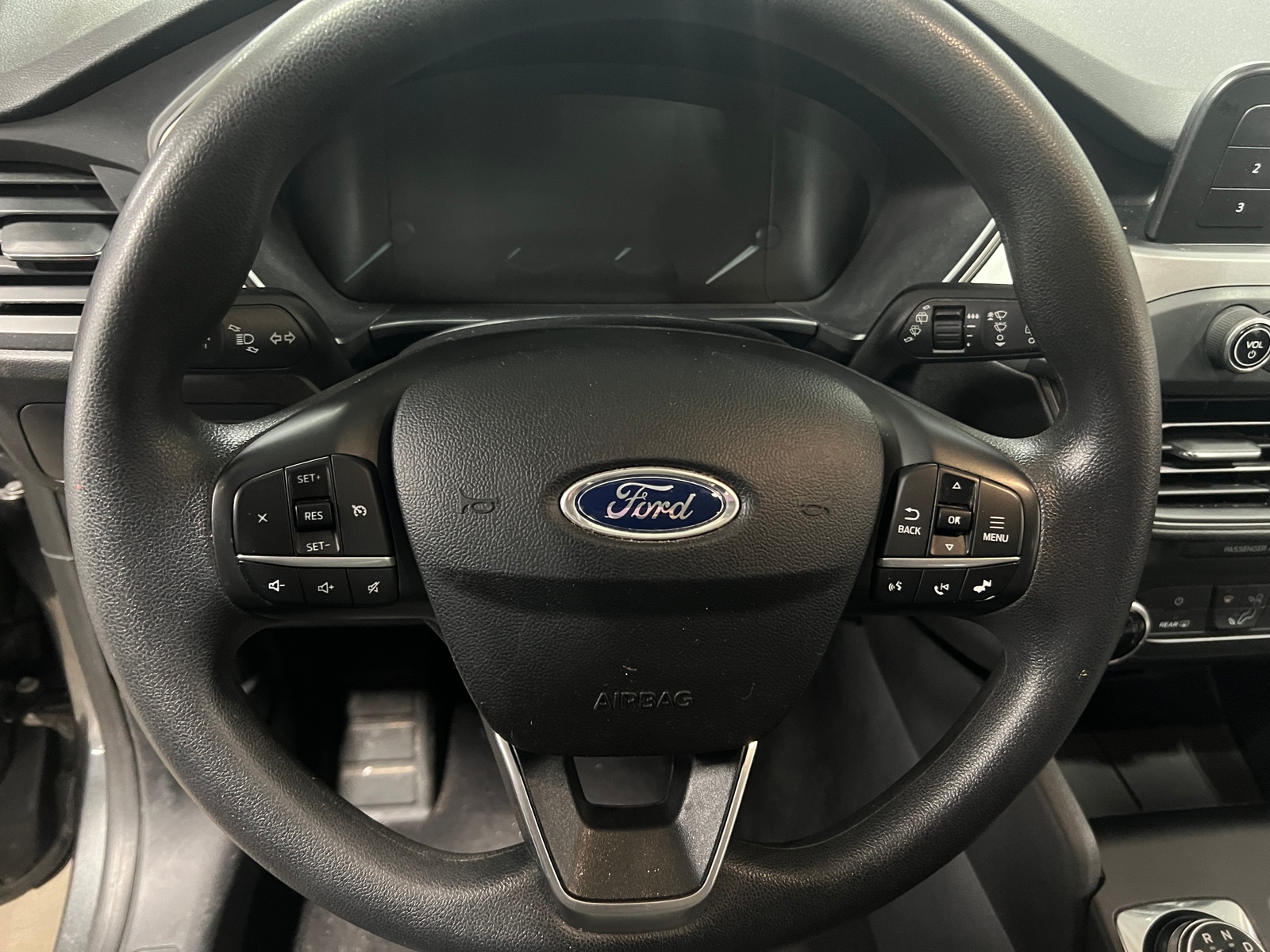 Thumbnail: 2020 Ford Escape - 5