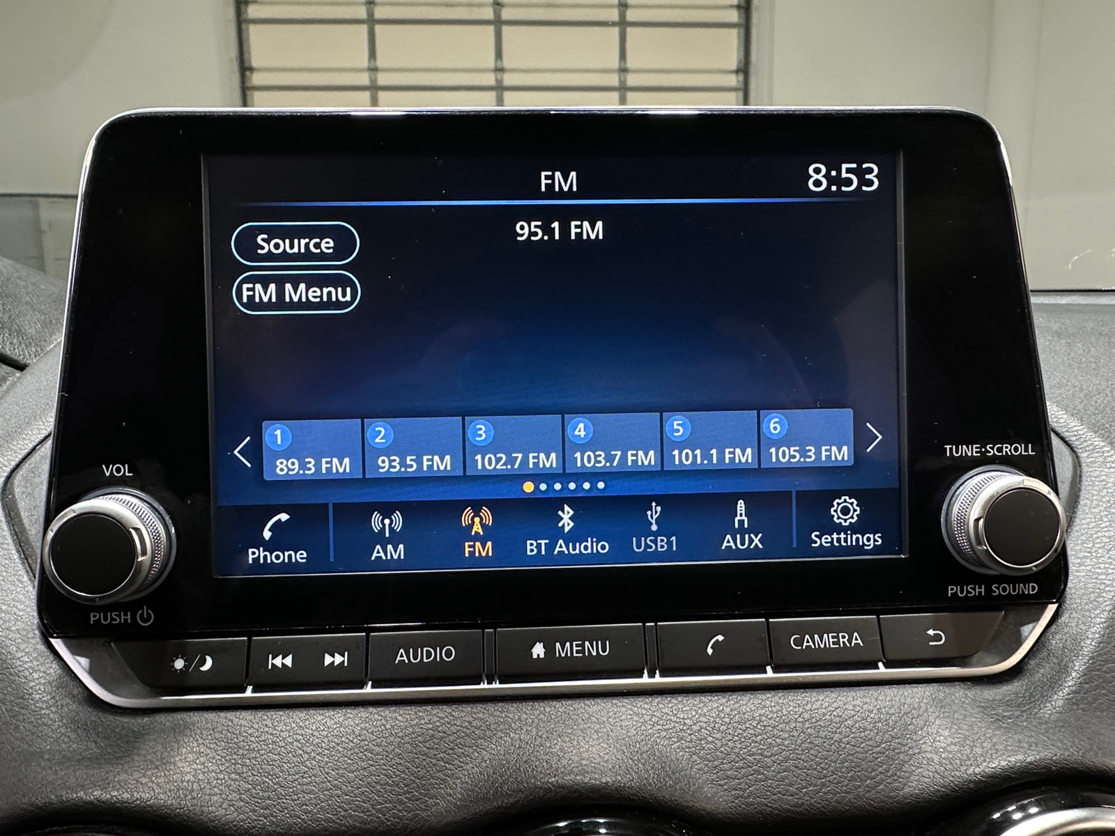 Thumbnail: 2023 Nissan Sentra - 4