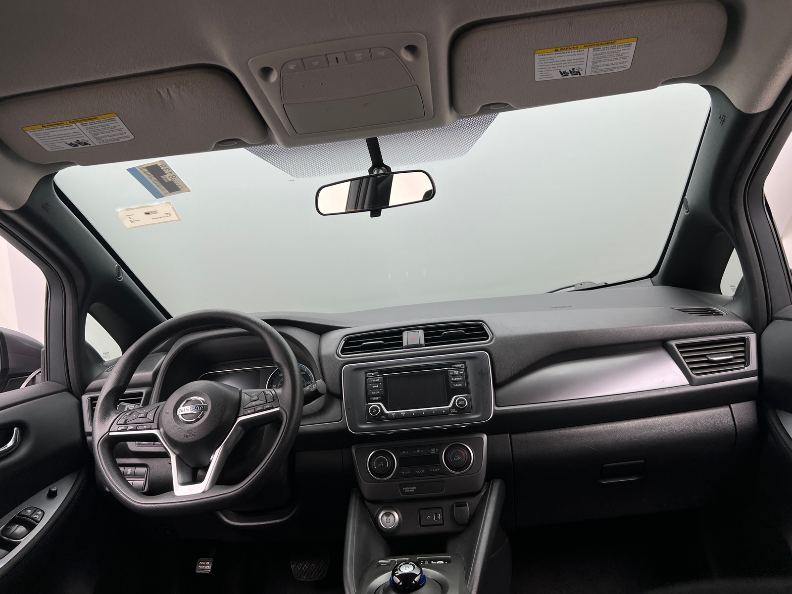 Thumbnail: 2019 Nissan Leaf - 3