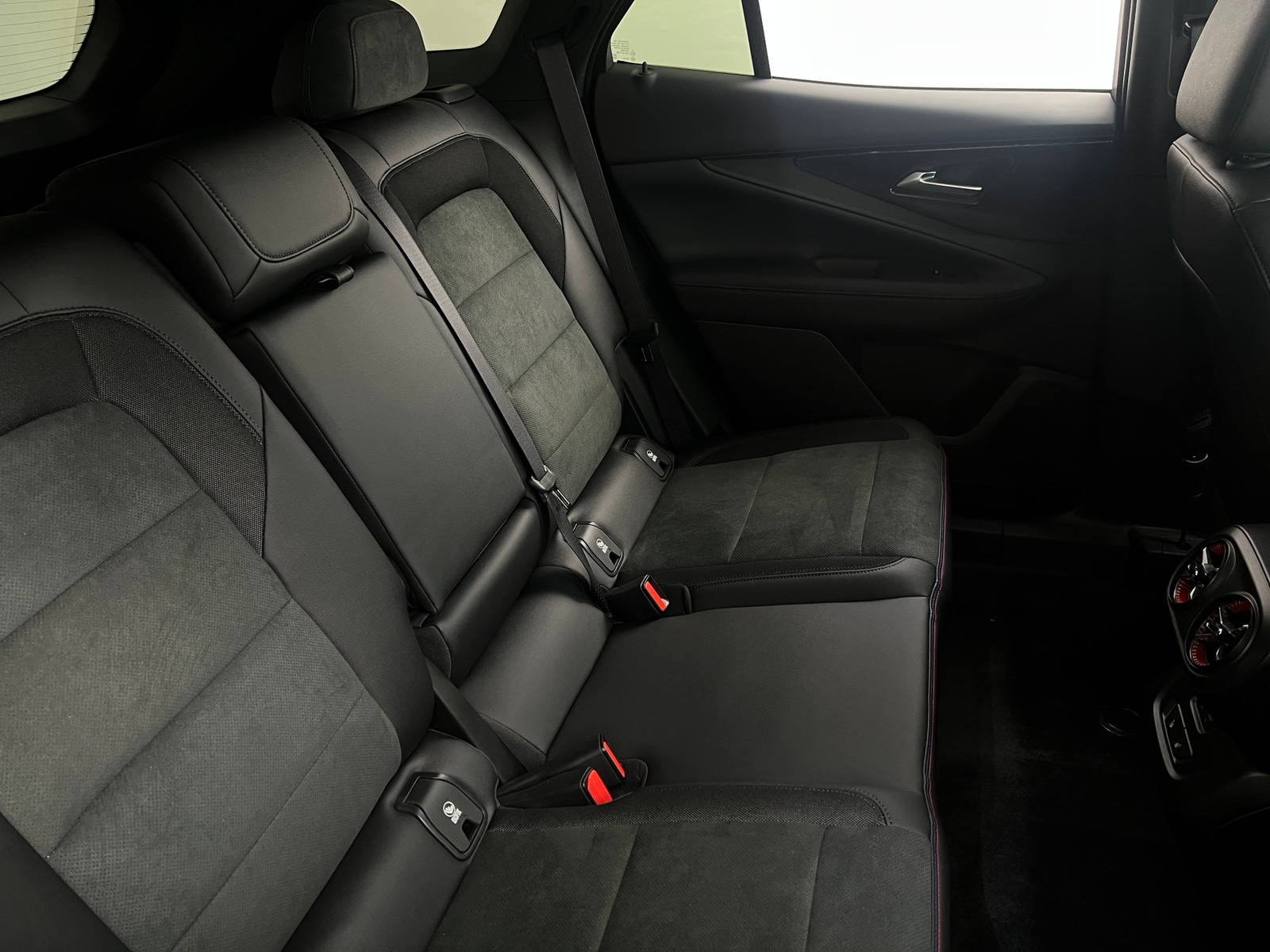 Thumbnail: 2025 Chevrolet Blazer EV - 6