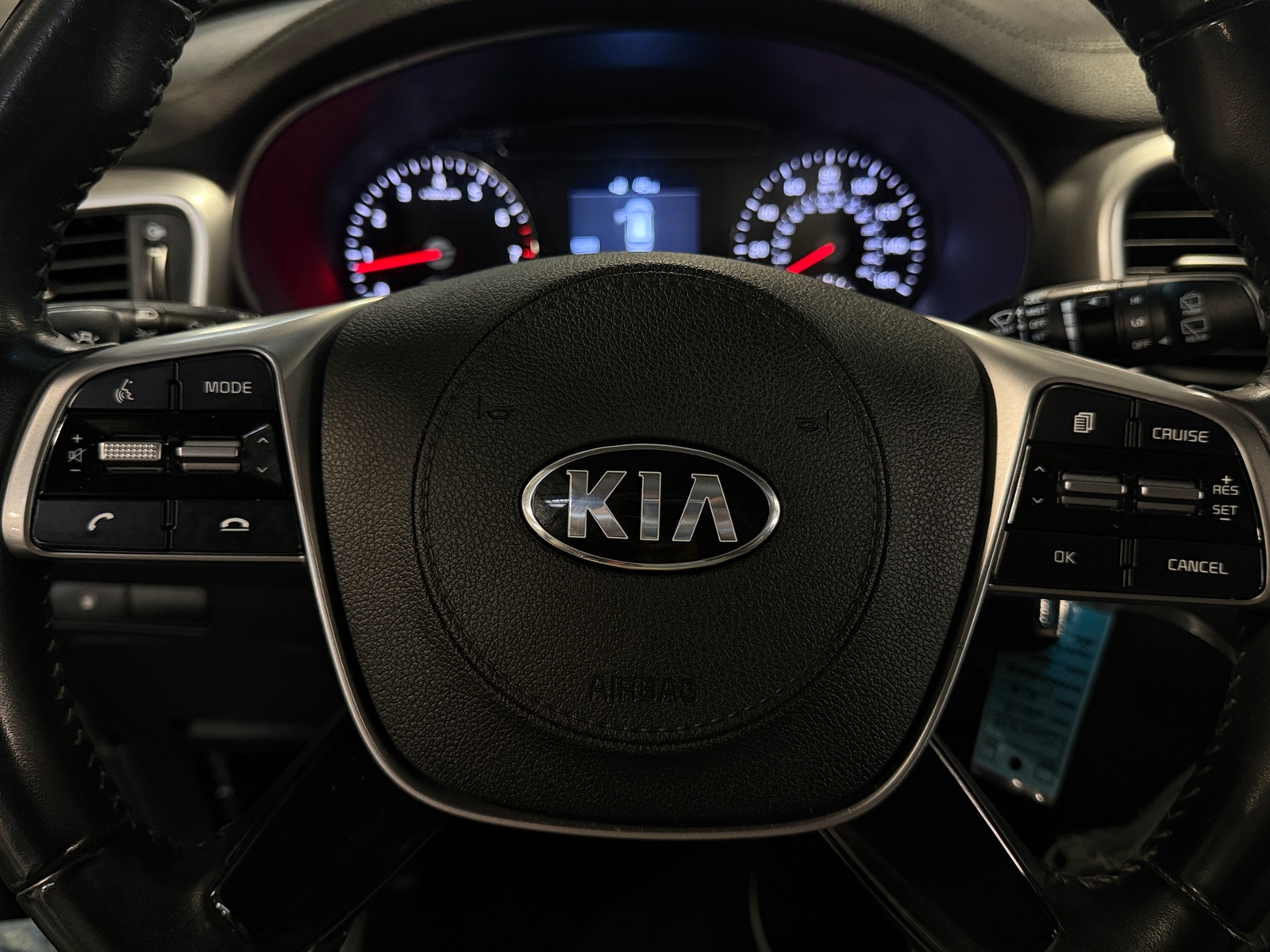 Thumbnail: 2019 Kia Sorento - 5