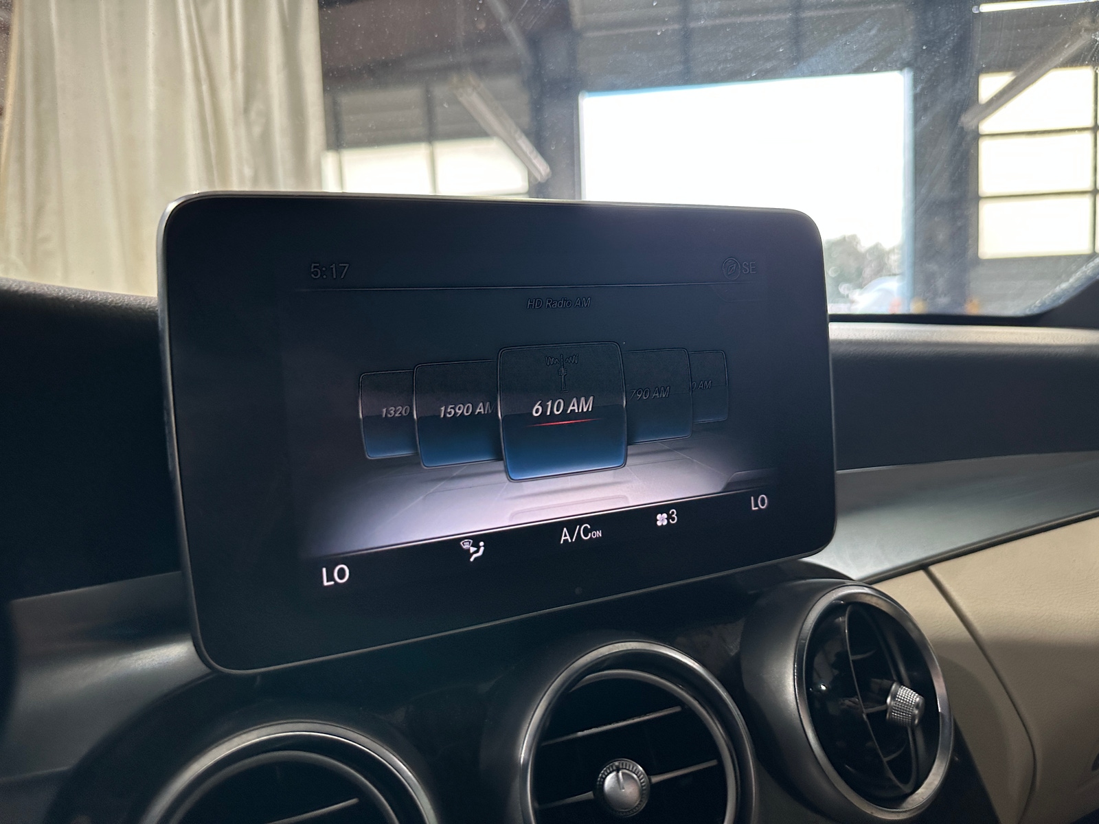 Thumbnail: 2018 Mercedes-Benz C-Class - 3