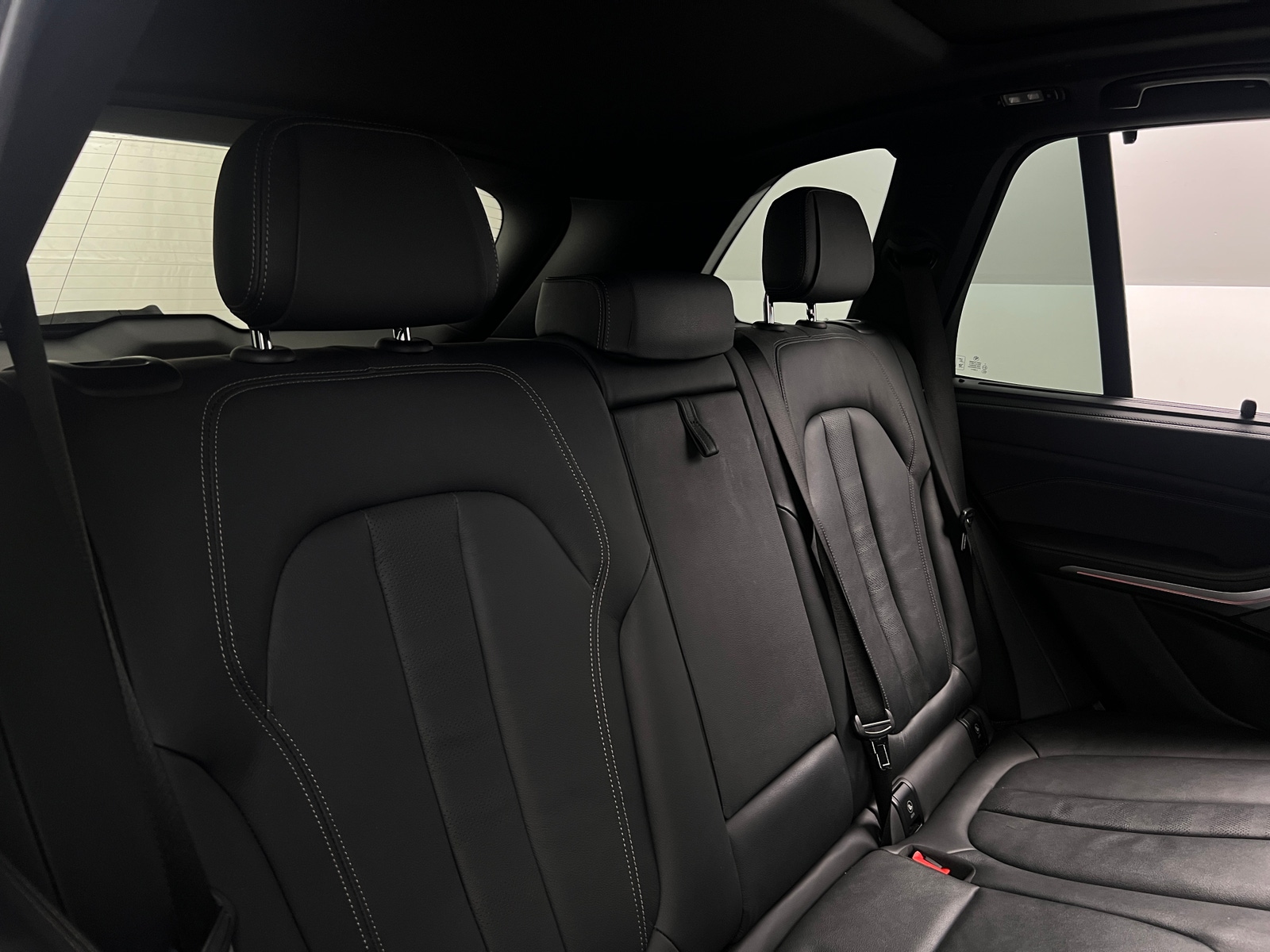 Thumbnail: 2021 BMW X5 - 5