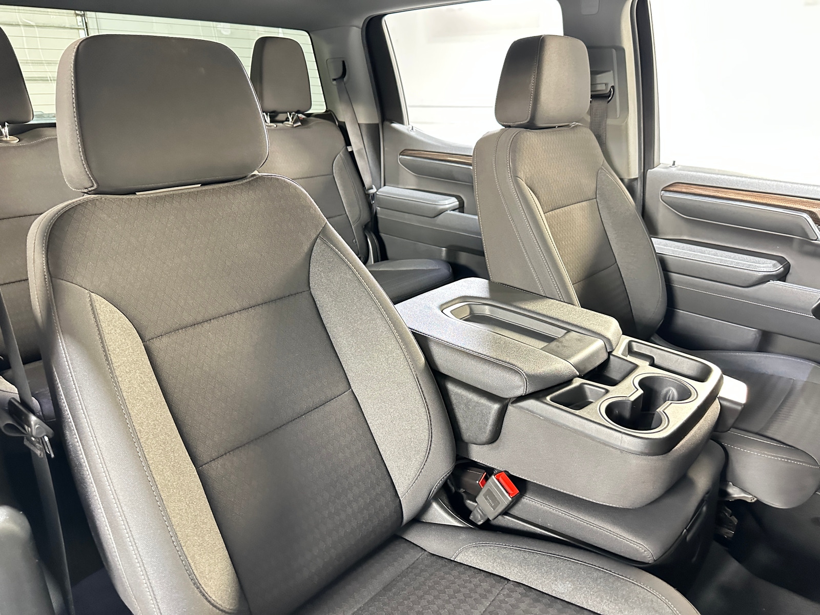 Thumbnail: 2024 Chevrolet Silverado 1500 - 2