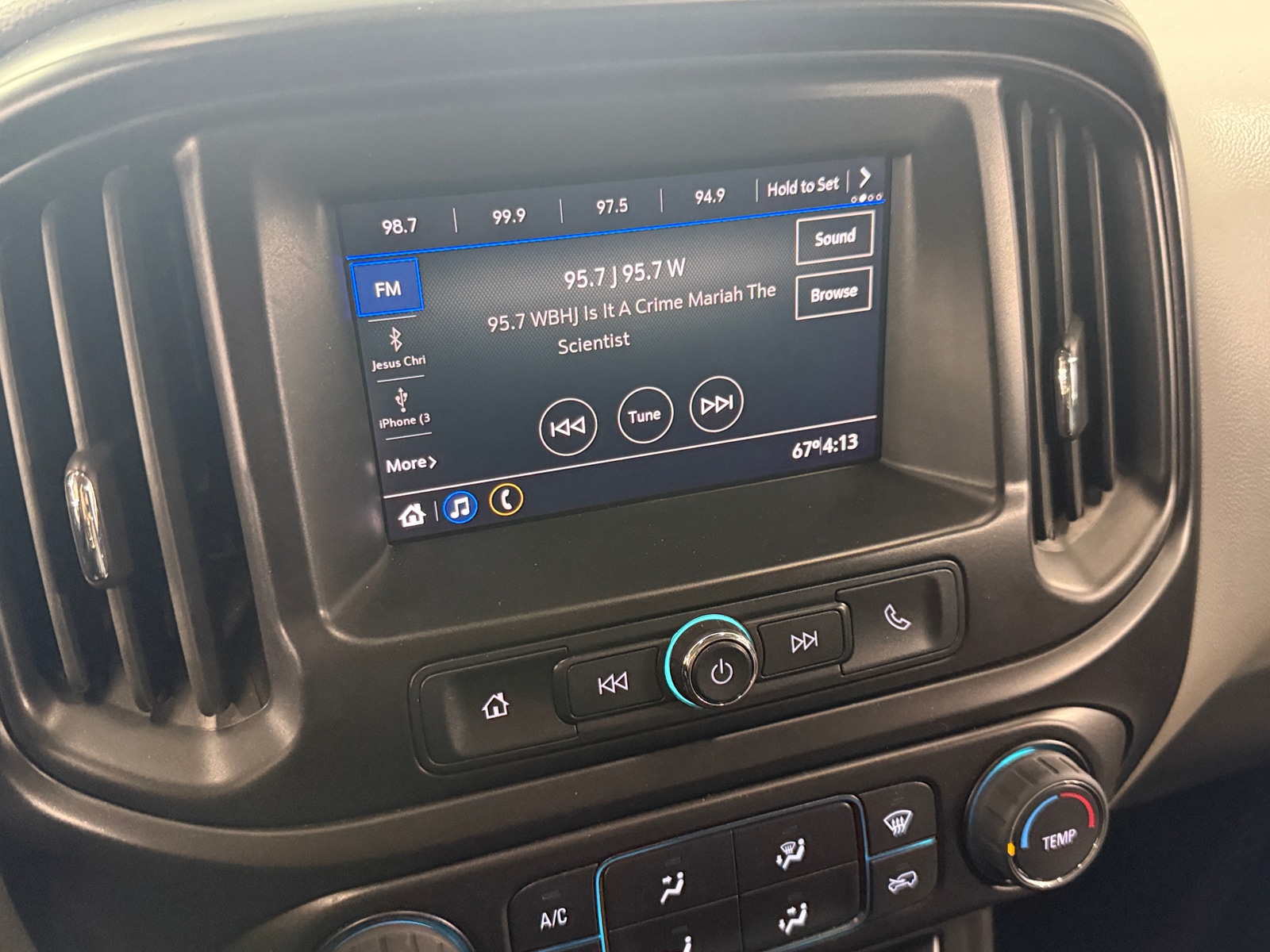 Thumbnail: 2021 Chevrolet Colorado - 4