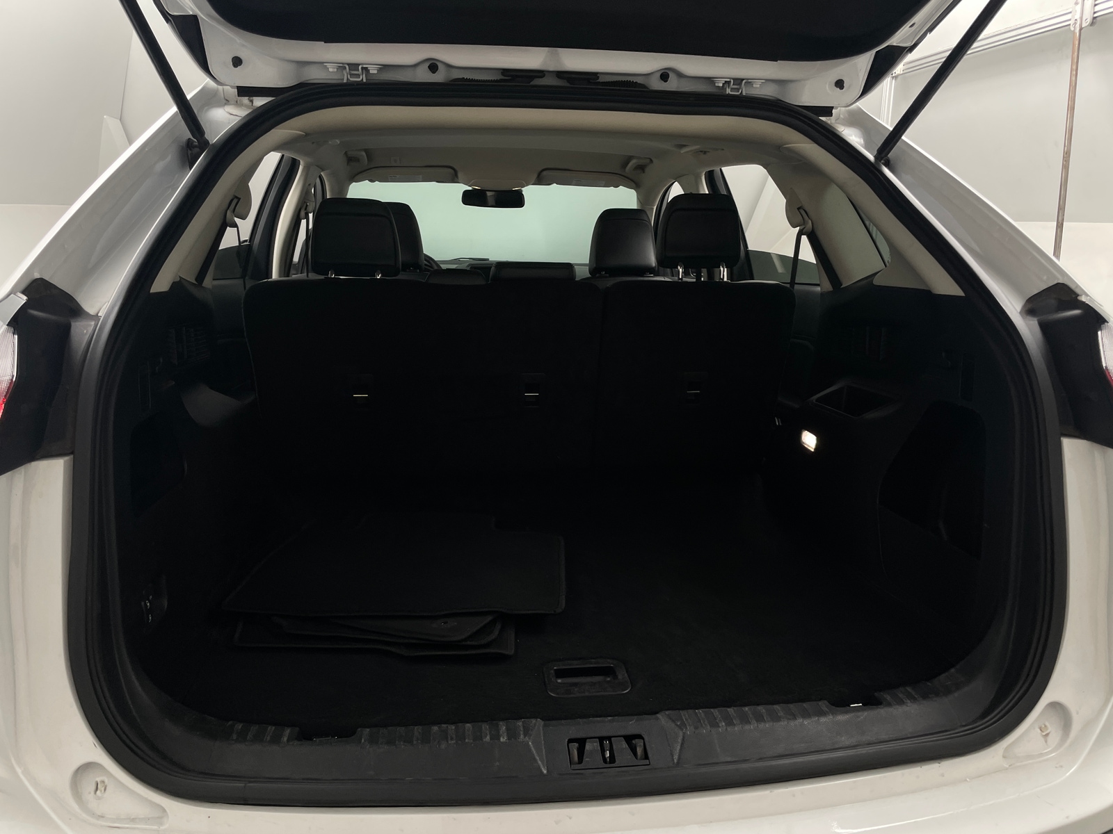 Thumbnail: 2024 Ford Edge - 6