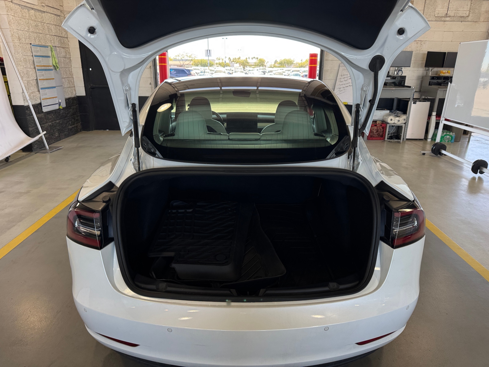 Thumbnail: 2019 Tesla Model 3 - 6