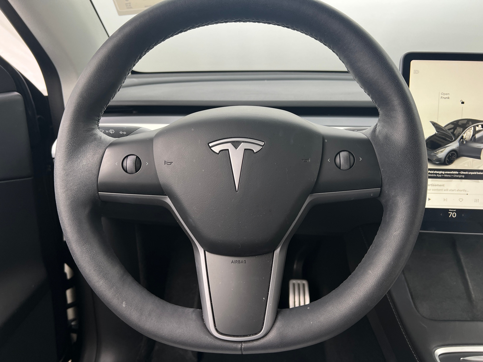 Thumbnail: 2022 Tesla Model Y - 4